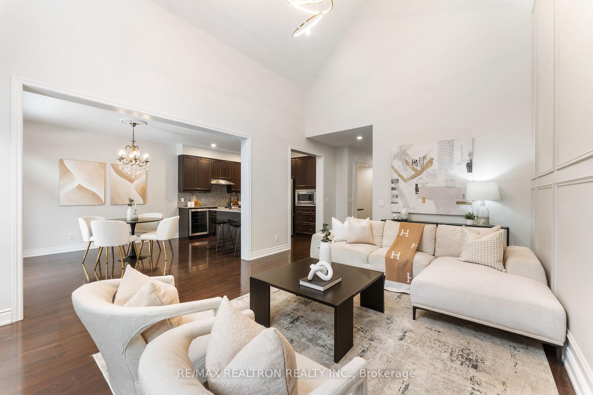 Photo 13 of 41 Pheasant Drive, Richmond Hill, Oak Ridges — HOMEH