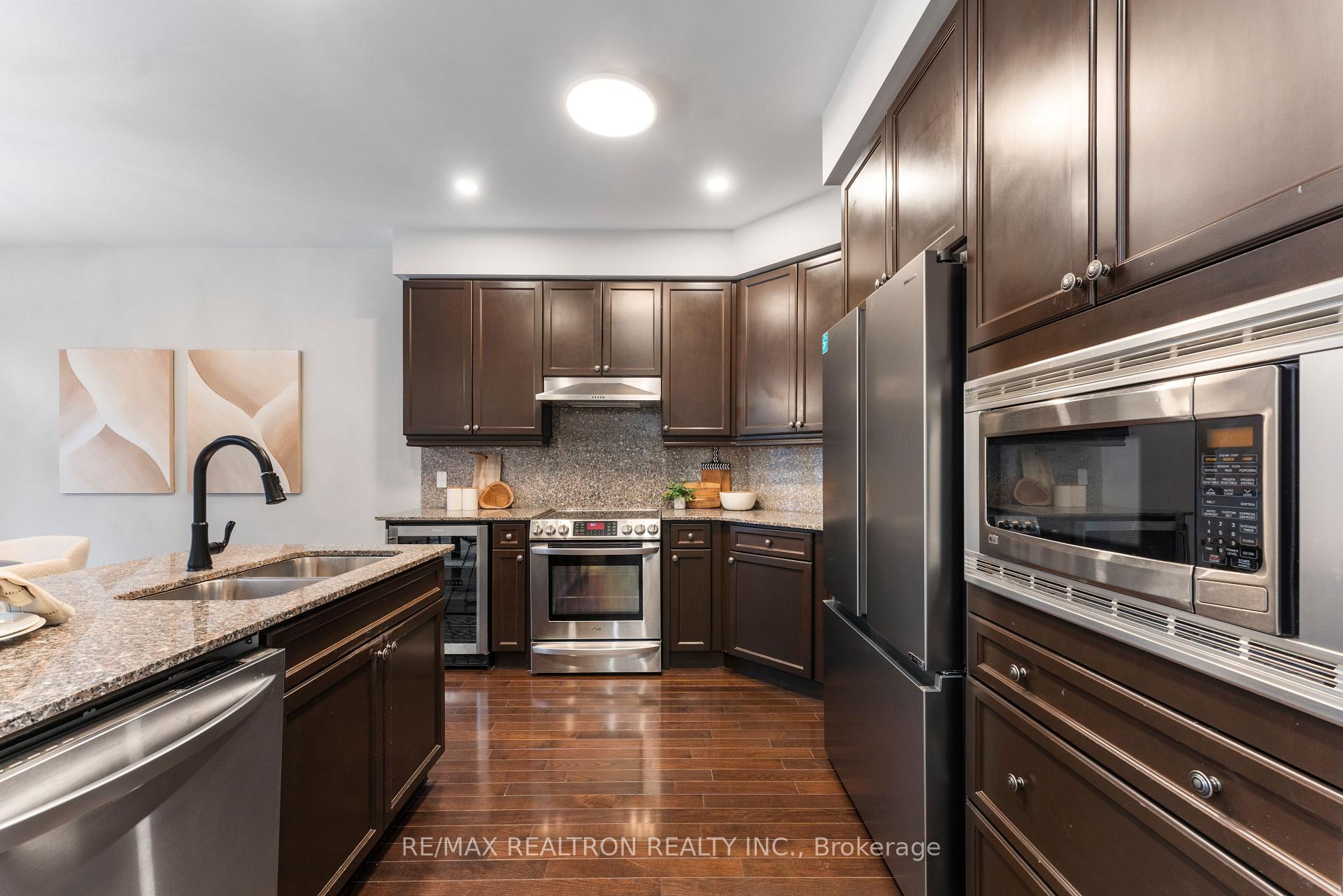 Photo 14 of 41 Pheasant Drive, Richmond Hill, Oak Ridges — HOMEH