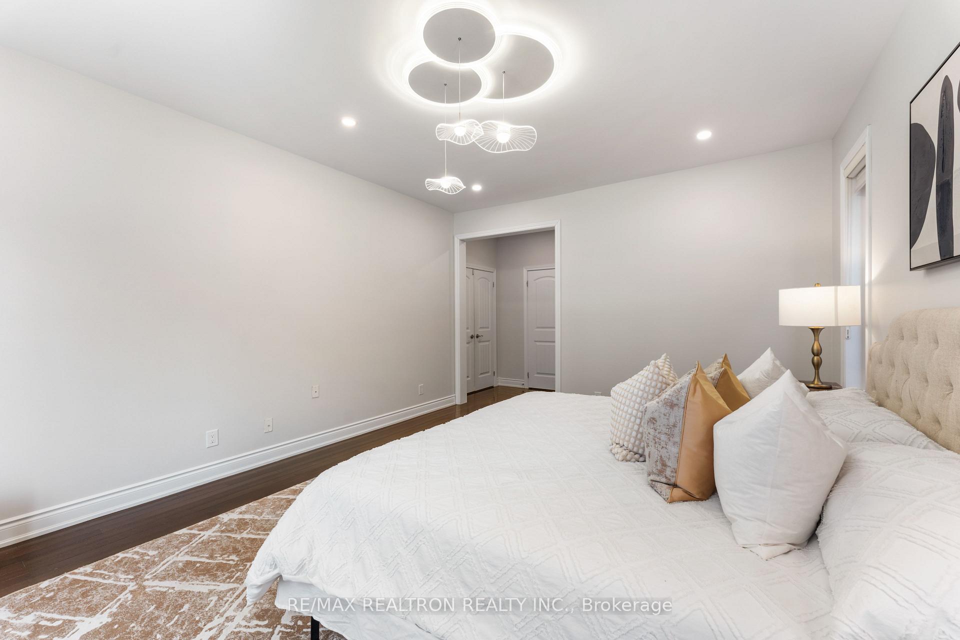 Photo 21 of 41 Pheasant Drive, Richmond Hill, Oak Ridges — HOMEH