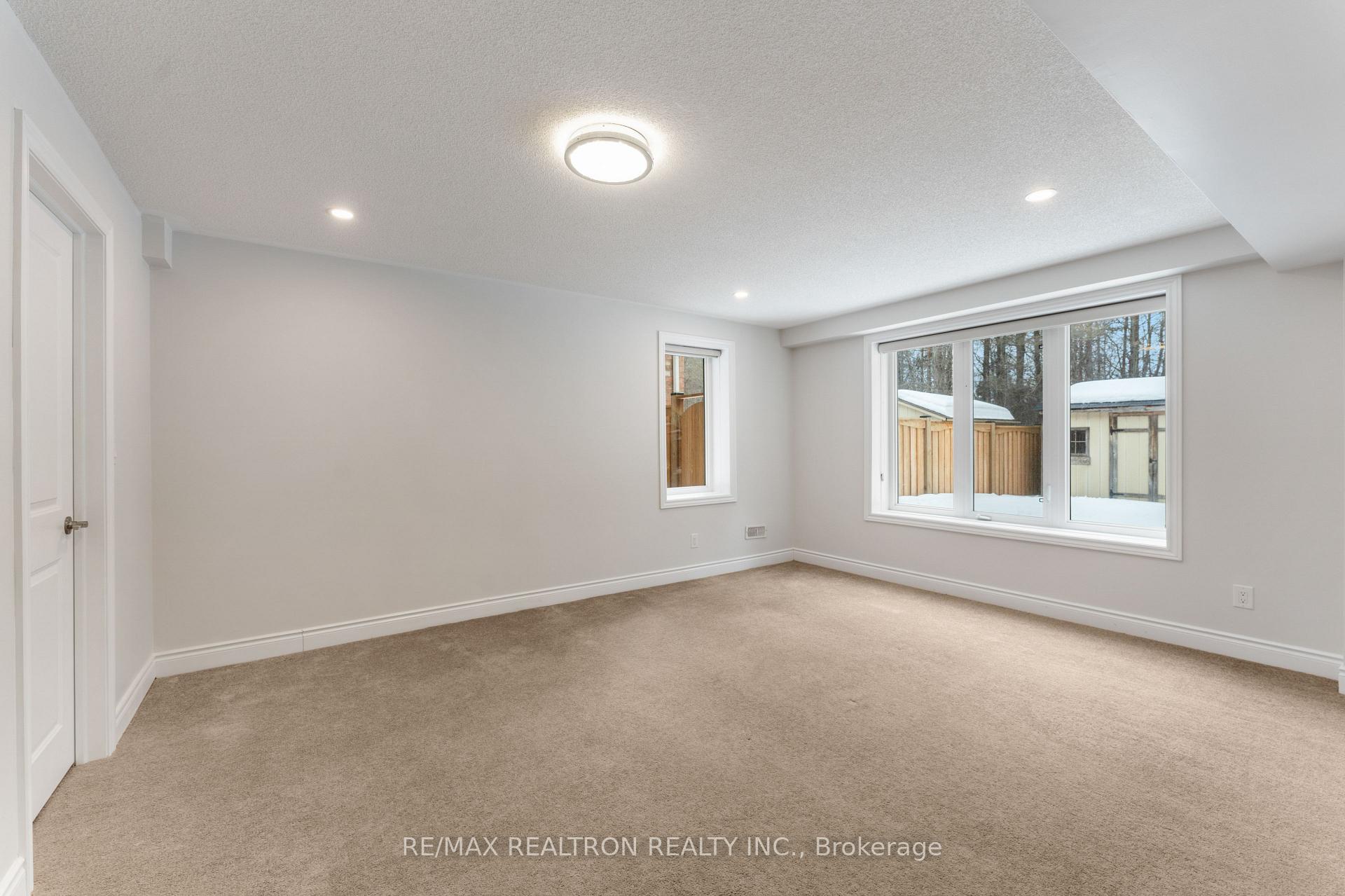 Photo 32 of 41 Pheasant Drive, Richmond Hill, Oak Ridges — HOMEH
