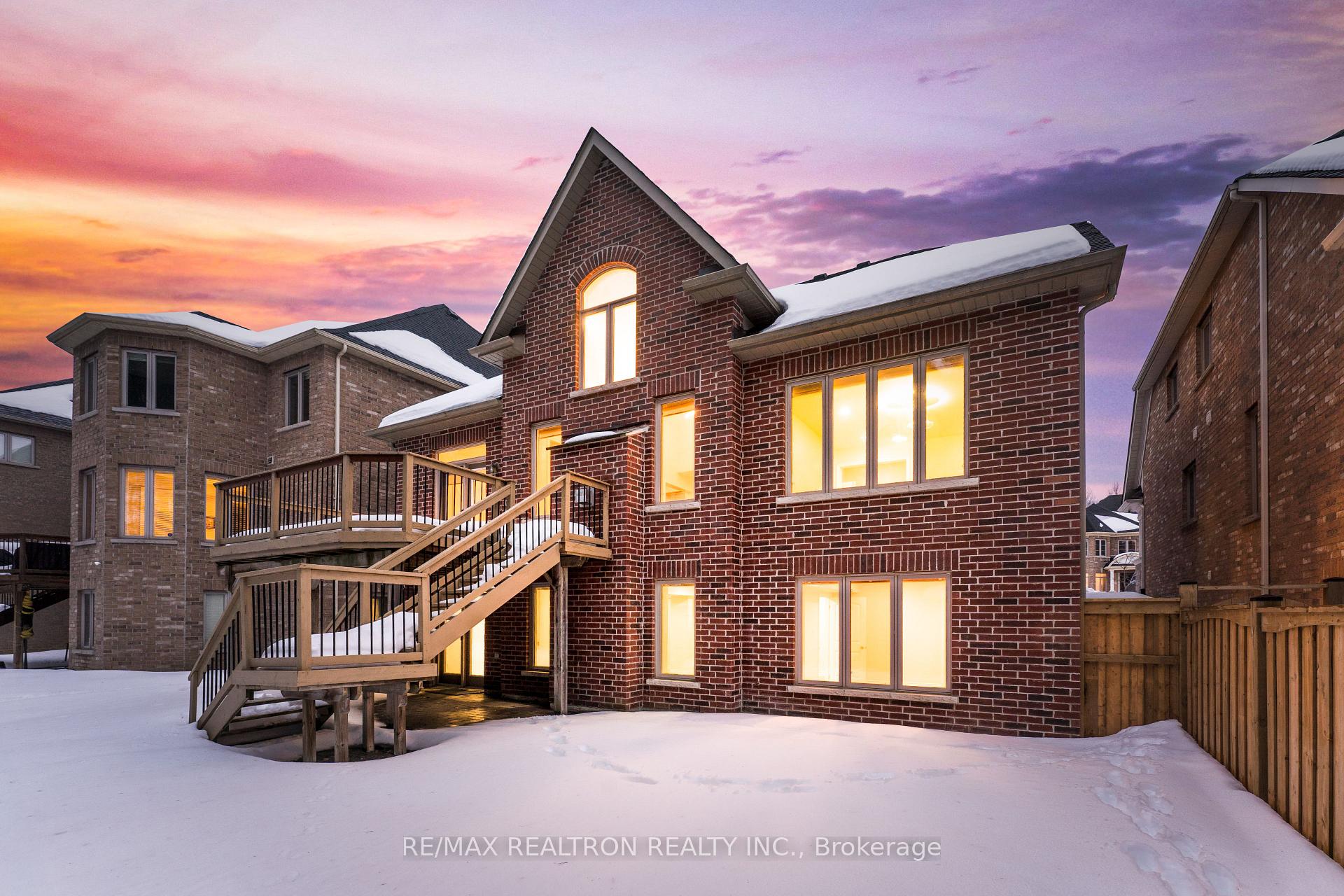 Photo 34 of 41 Pheasant Drive, Richmond Hill, Oak Ridges — HOMEH