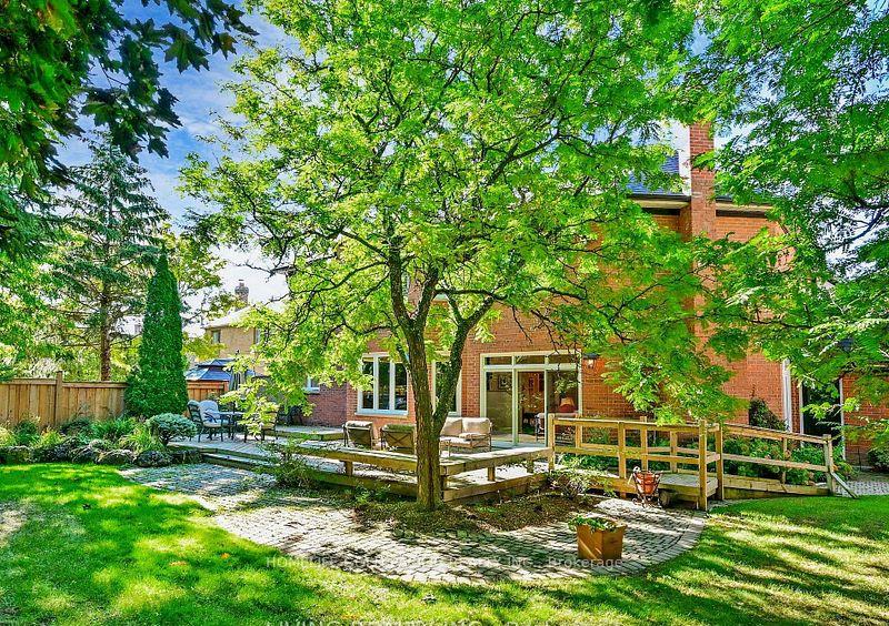 Photo 37 of 36 Hillholm Boulevard, Richmond Hill, Bayview Hill — HOMEH