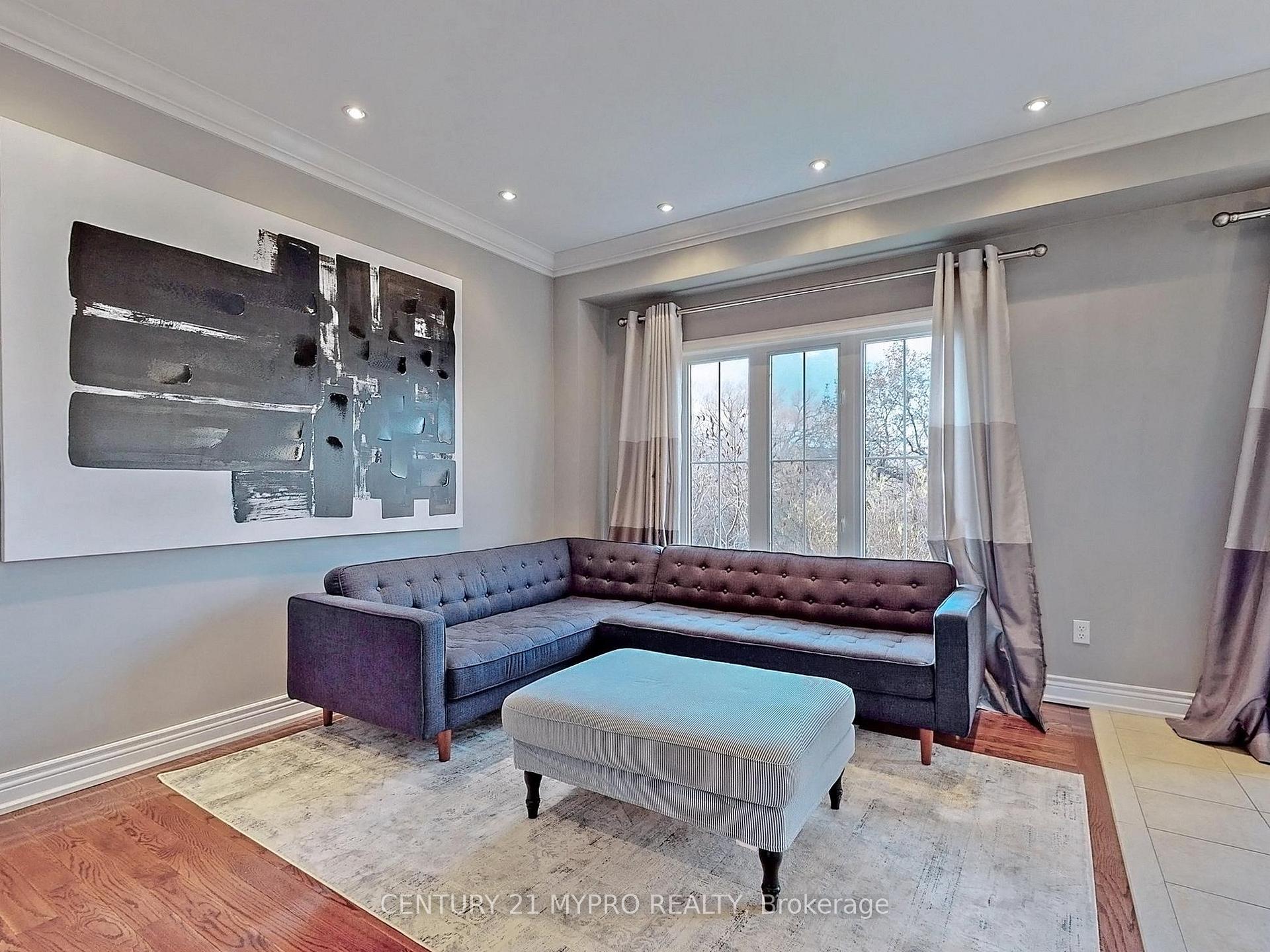 Photo 10 of 12 Cree Drive, Ajax, Northeast Ajax — HOMEH