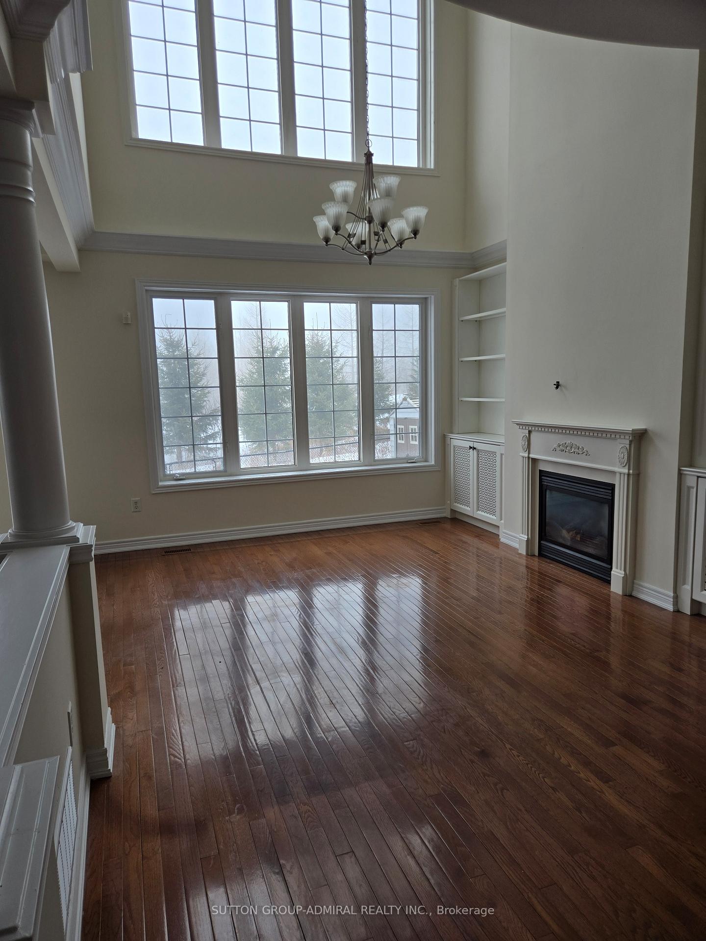 Photo 2 of 36 Selleck Drive, Richmond Hill, Oak Ridges — HOMEH