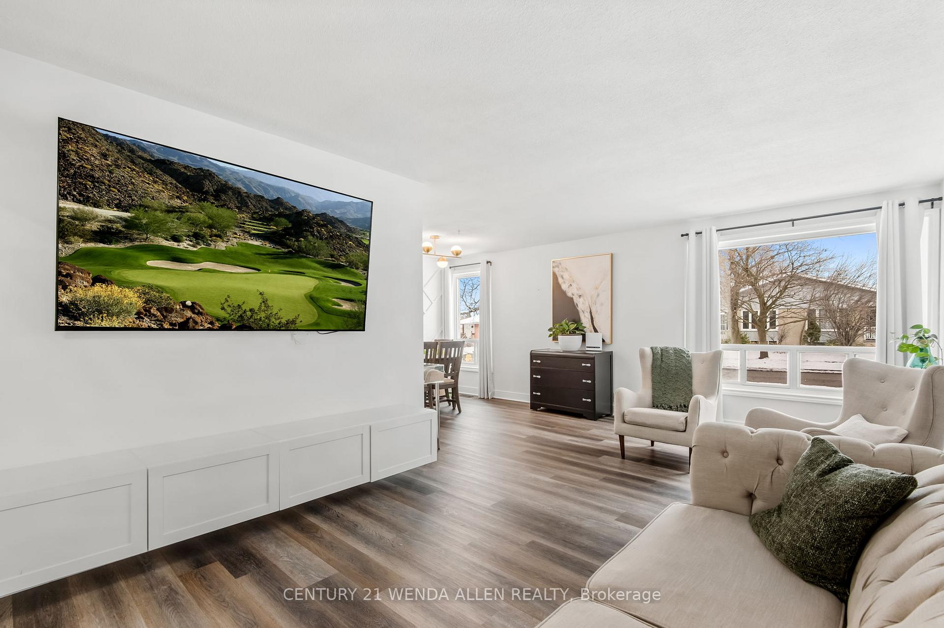 Photo 10 of 1350 Tatra Drive, Pickering, Bay Ridges — HOMEH