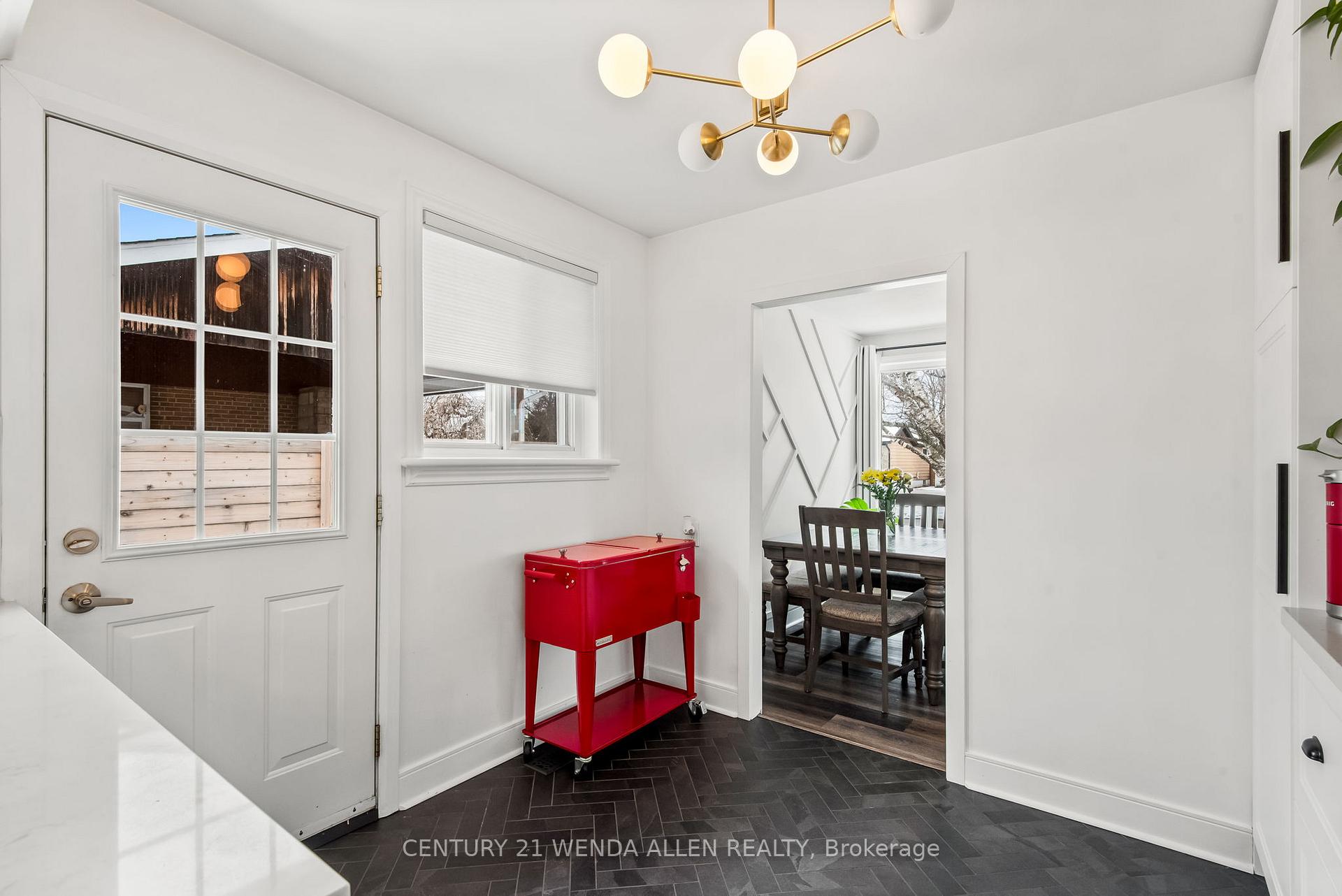 Photo 15 of 1350 Tatra Drive, Pickering, Bay Ridges — HOMEH