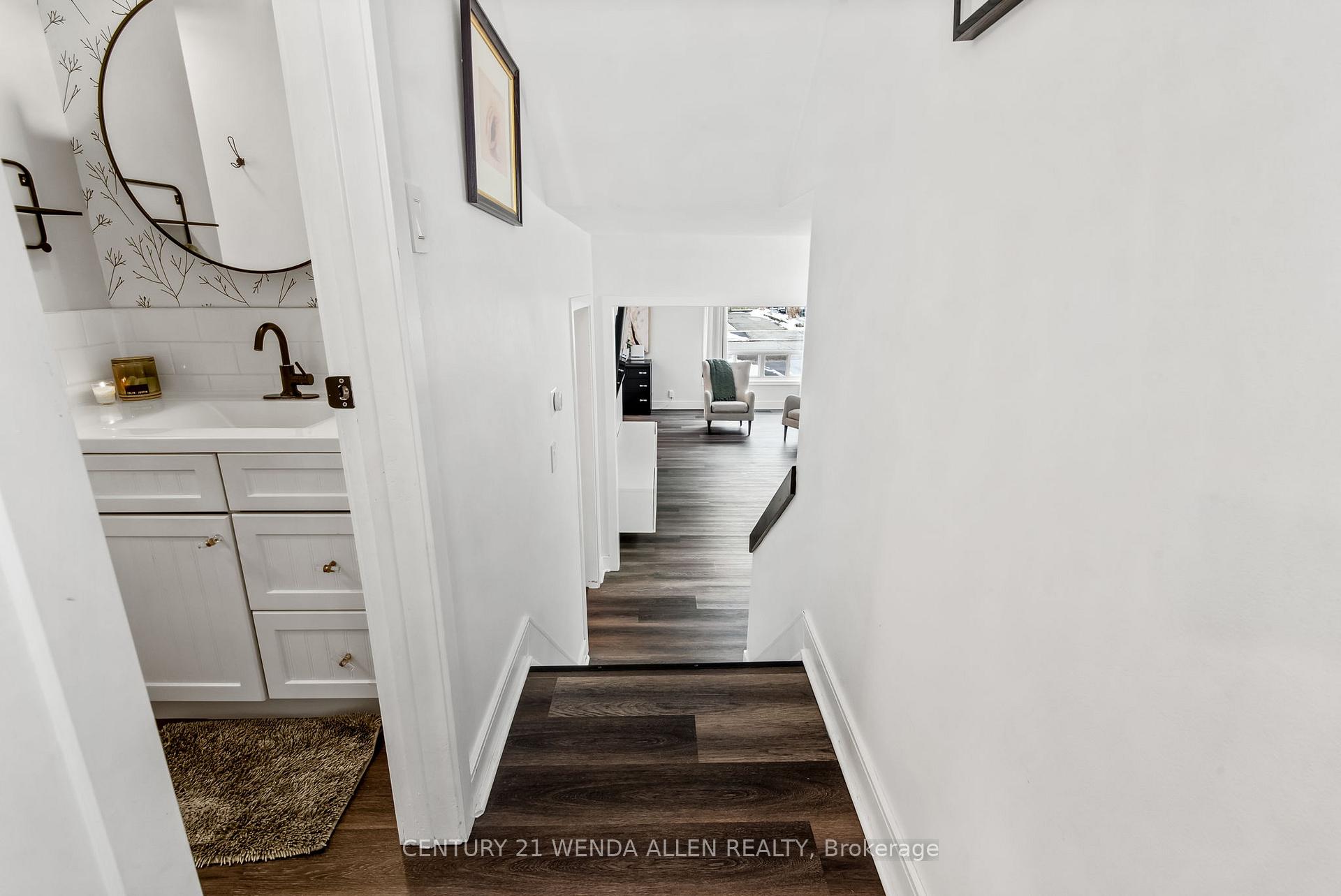 Photo 32 of 1350 Tatra Drive, Pickering, Bay Ridges — HOMEH