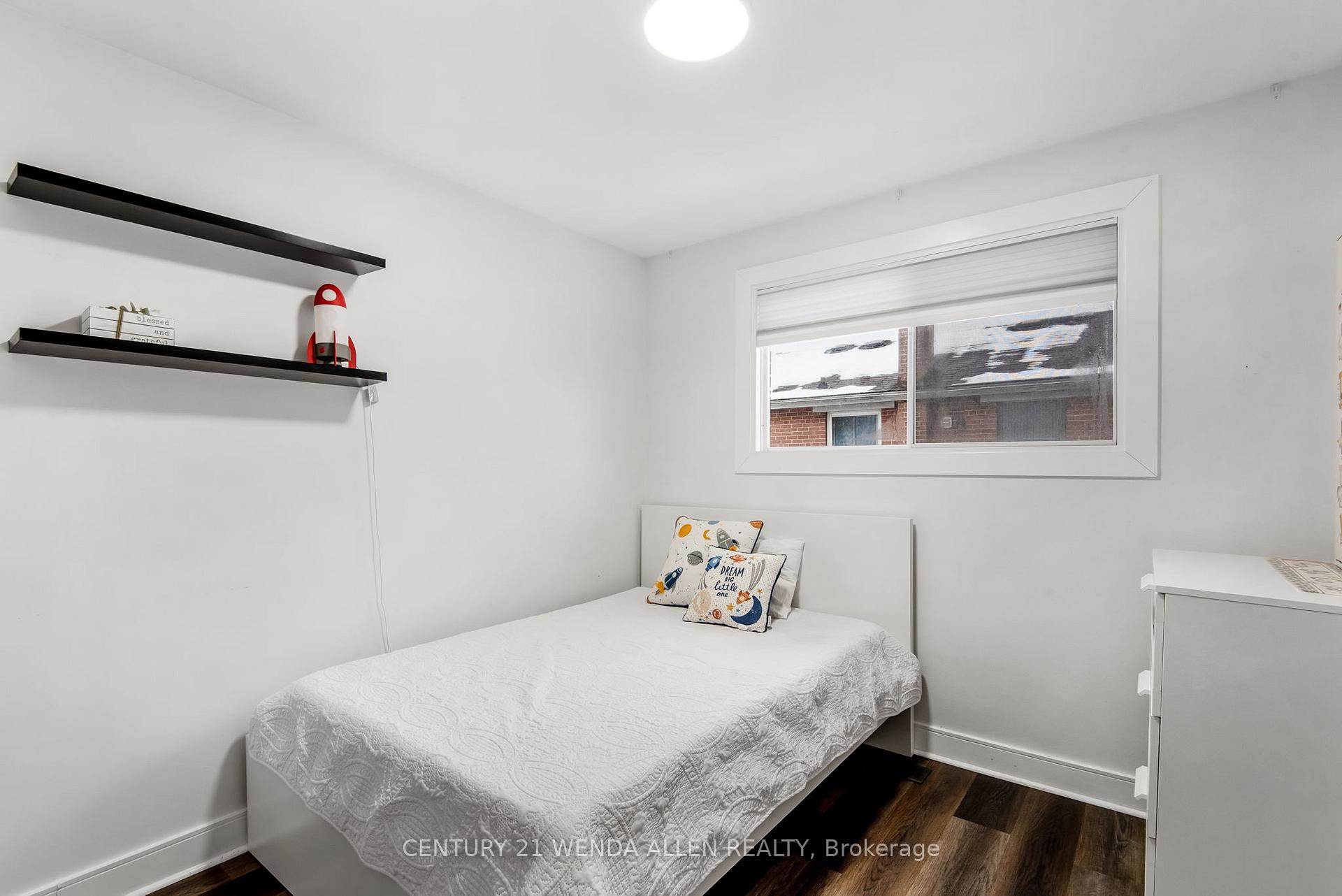 Photo 38 of 1350 Tatra Drive, Pickering, Bay Ridges — HOMEH