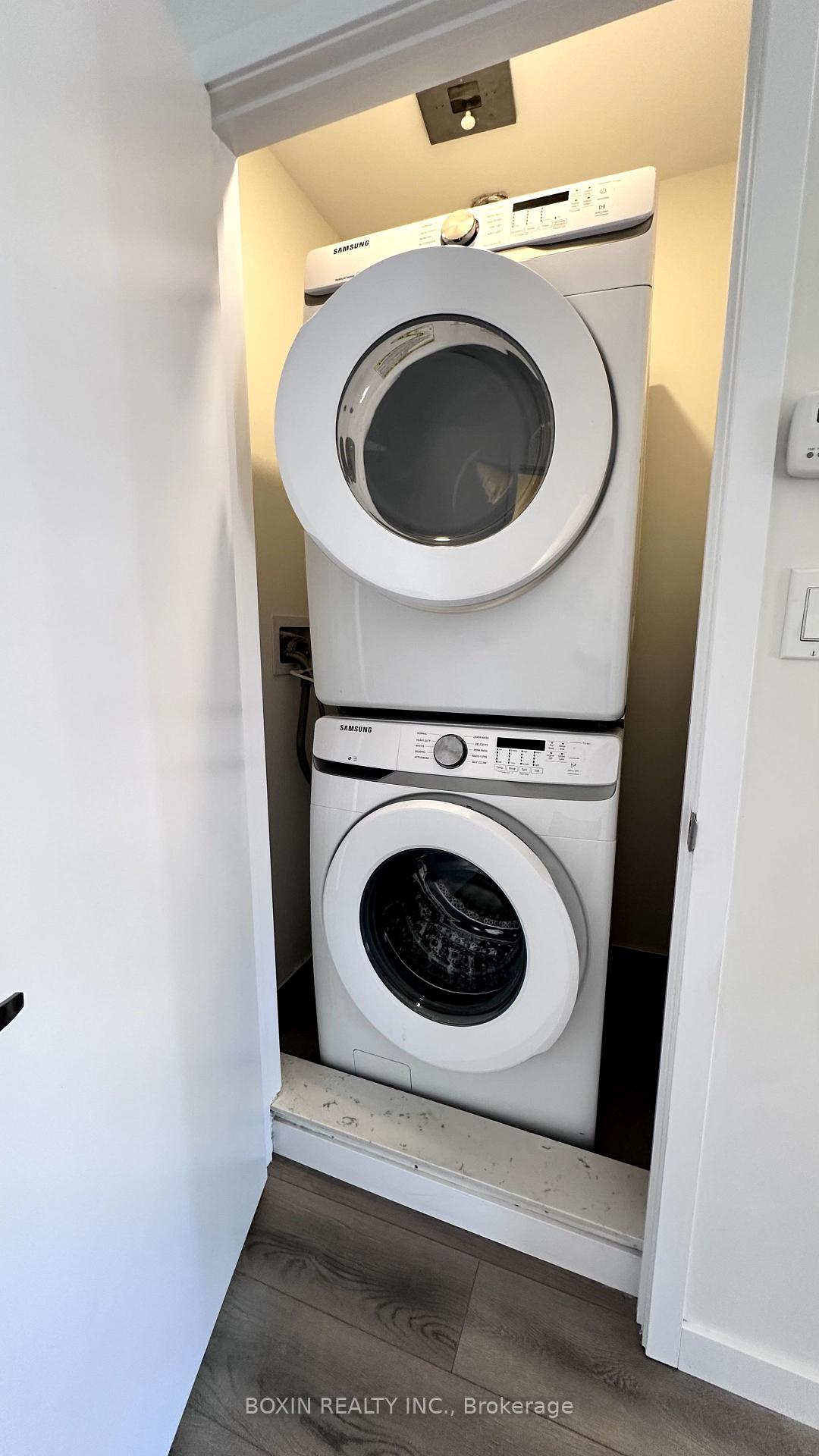 Photo 19 of Unit 34, 30 Seacoasts Circle, Vaughan, Maple — HOMEH