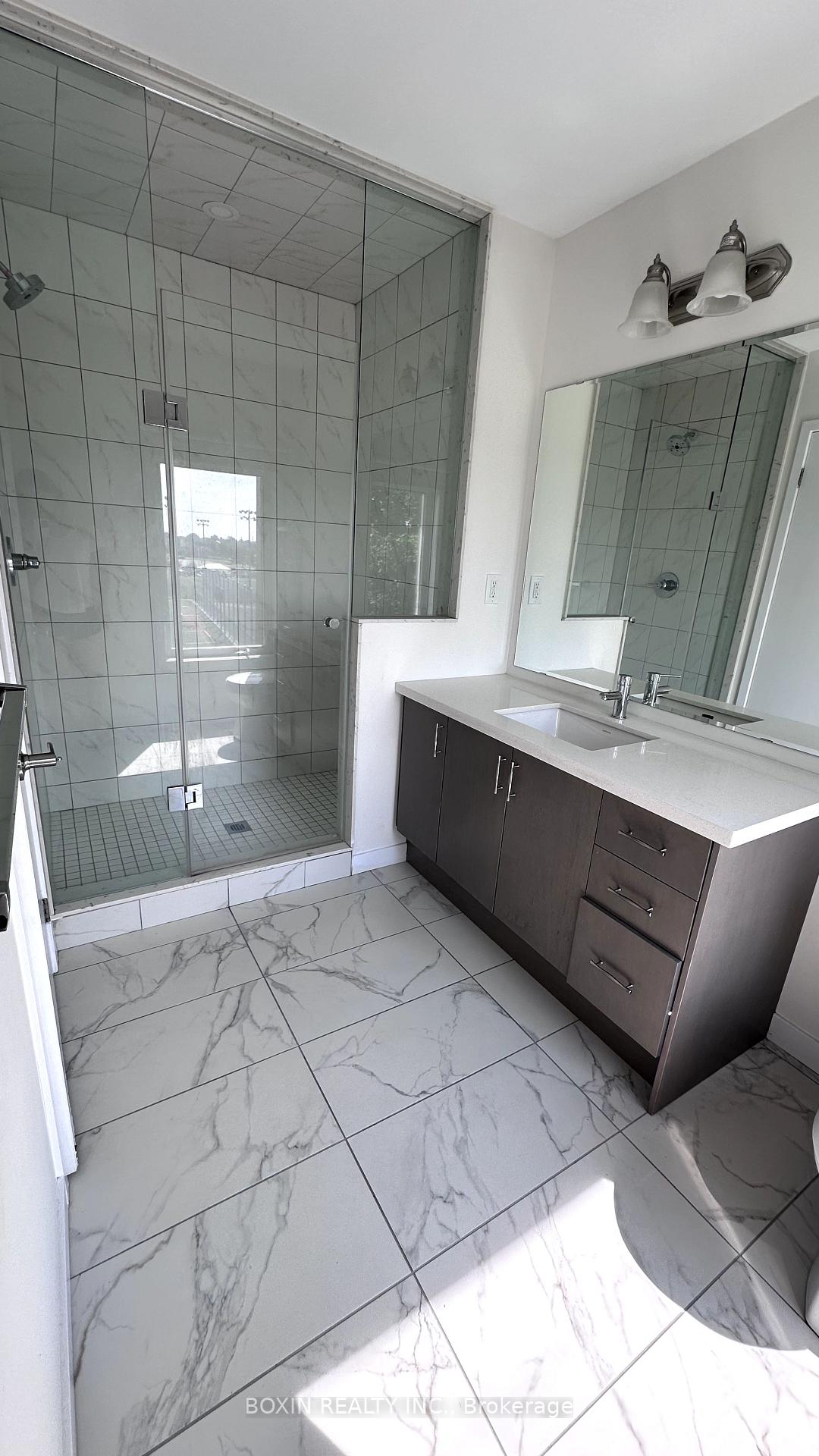 Photo 27 of Unit 34, 30 Seacoasts Circle, Vaughan, Maple — HOMEH