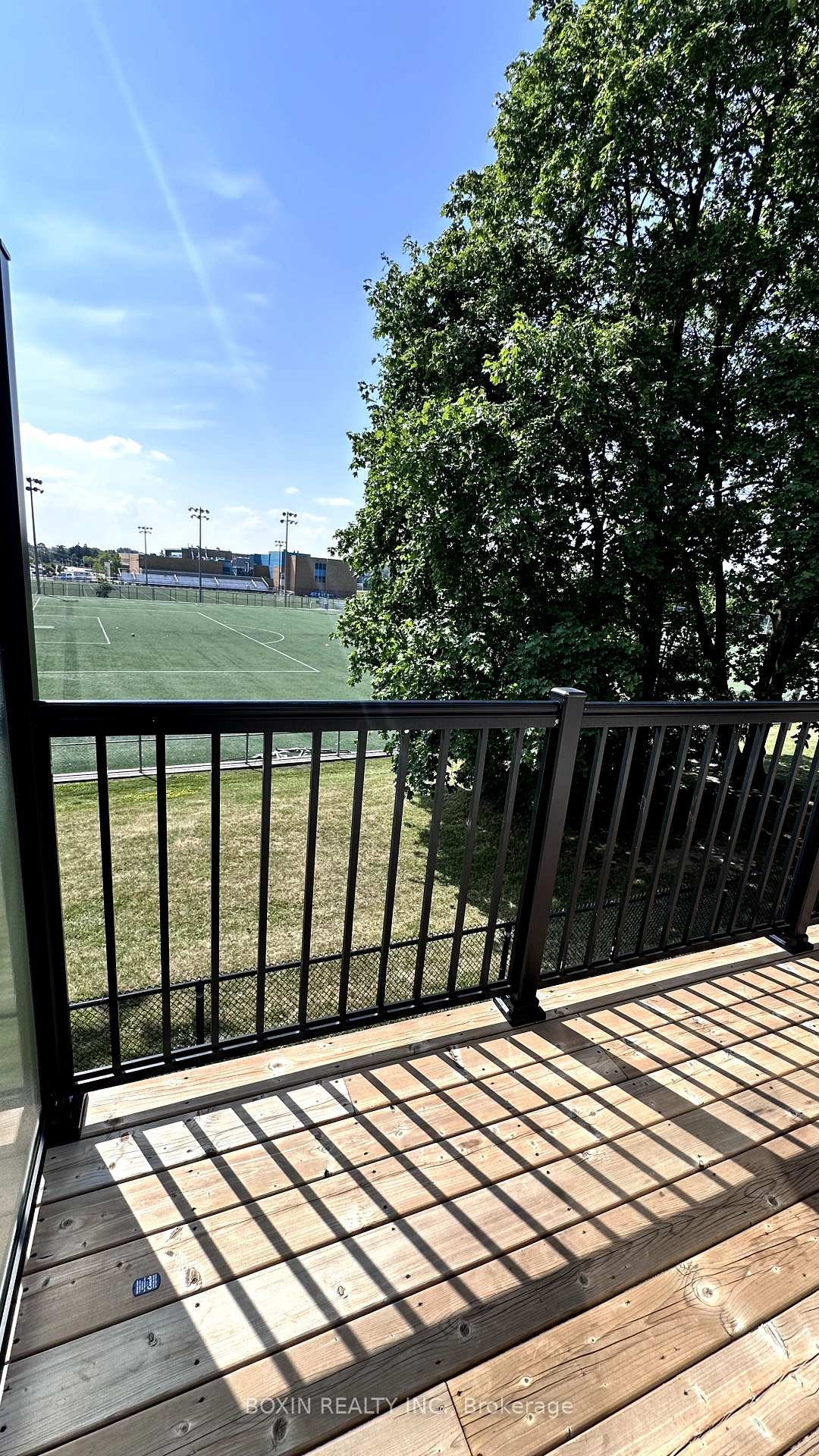Photo 37 of Unit 34, 30 Seacoasts Circle, Vaughan, Maple — HOMEH