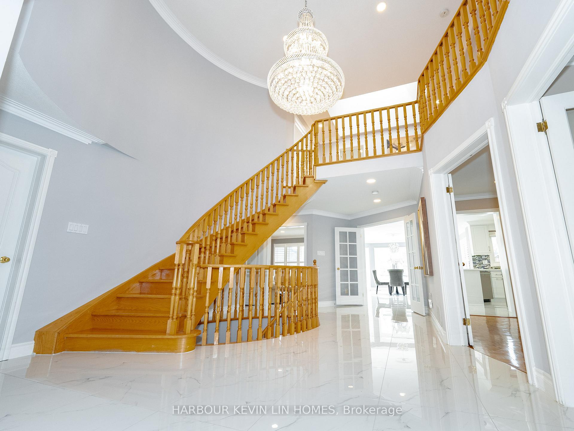 Photo 6 of 131 Spruce Avenue, Richmond Hill, South Richvale — HOMEH