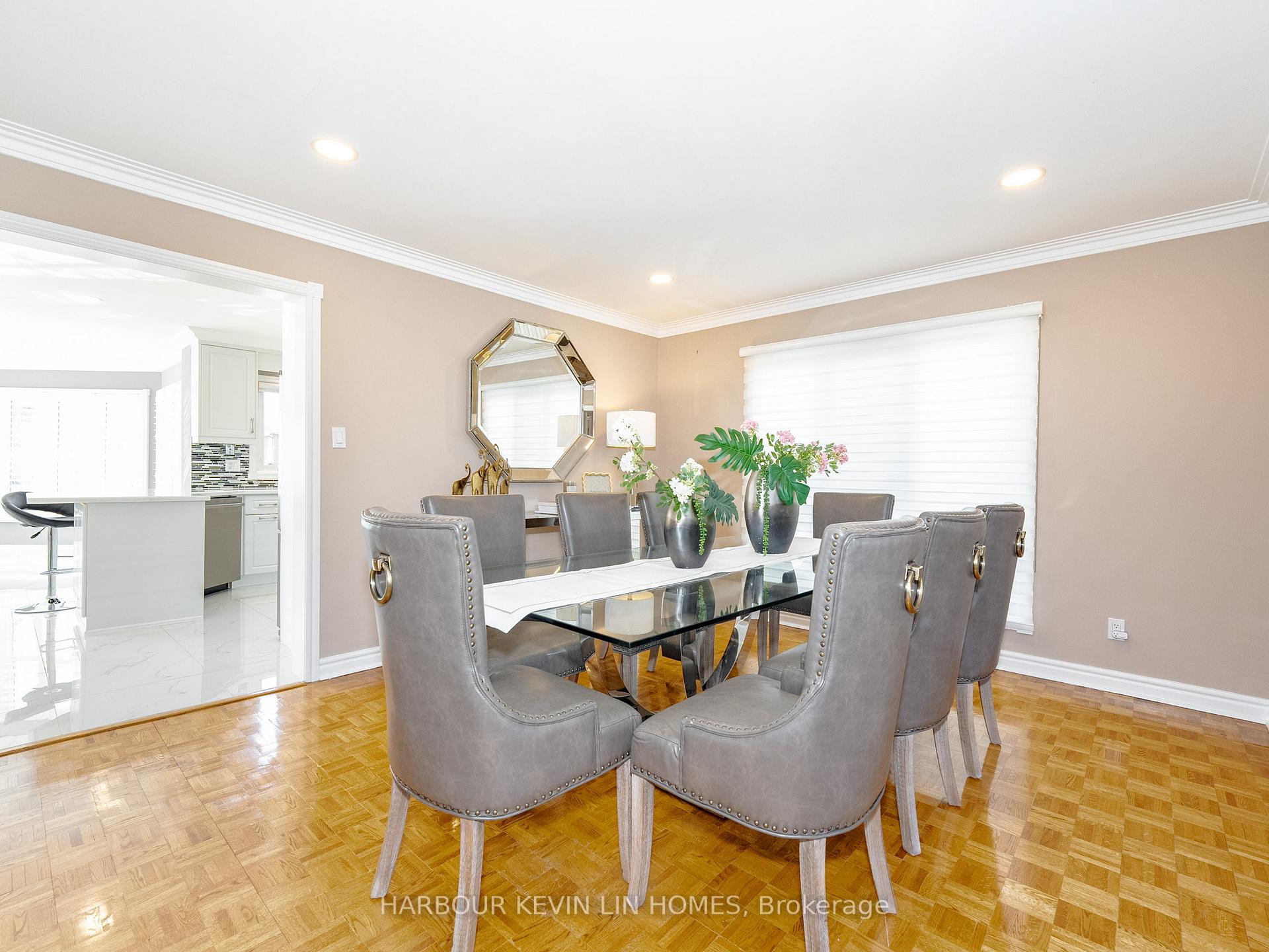Photo 12 of 131 Spruce Avenue, Richmond Hill, South Richvale — HOMEH