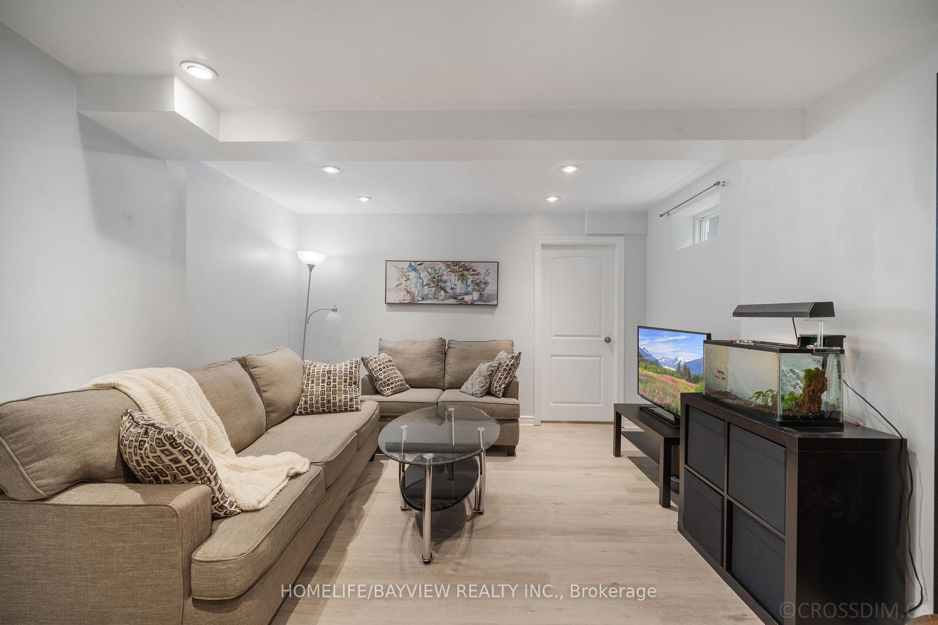 Photo 31 of 80 Haymer Drive, Vaughan, Maple — HOMEH