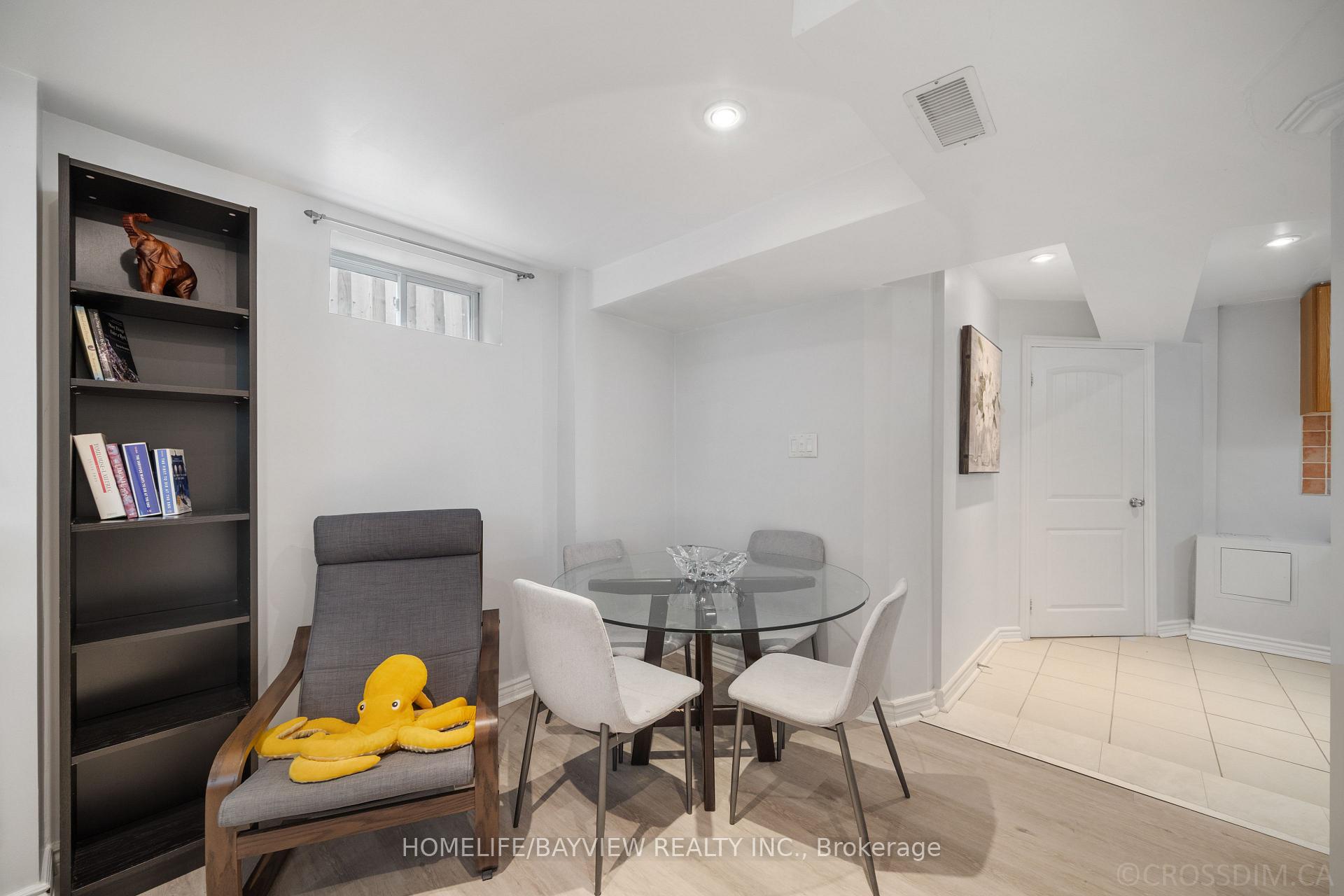 Photo 33 of 80 Haymer Drive, Vaughan, Maple — HOMEH