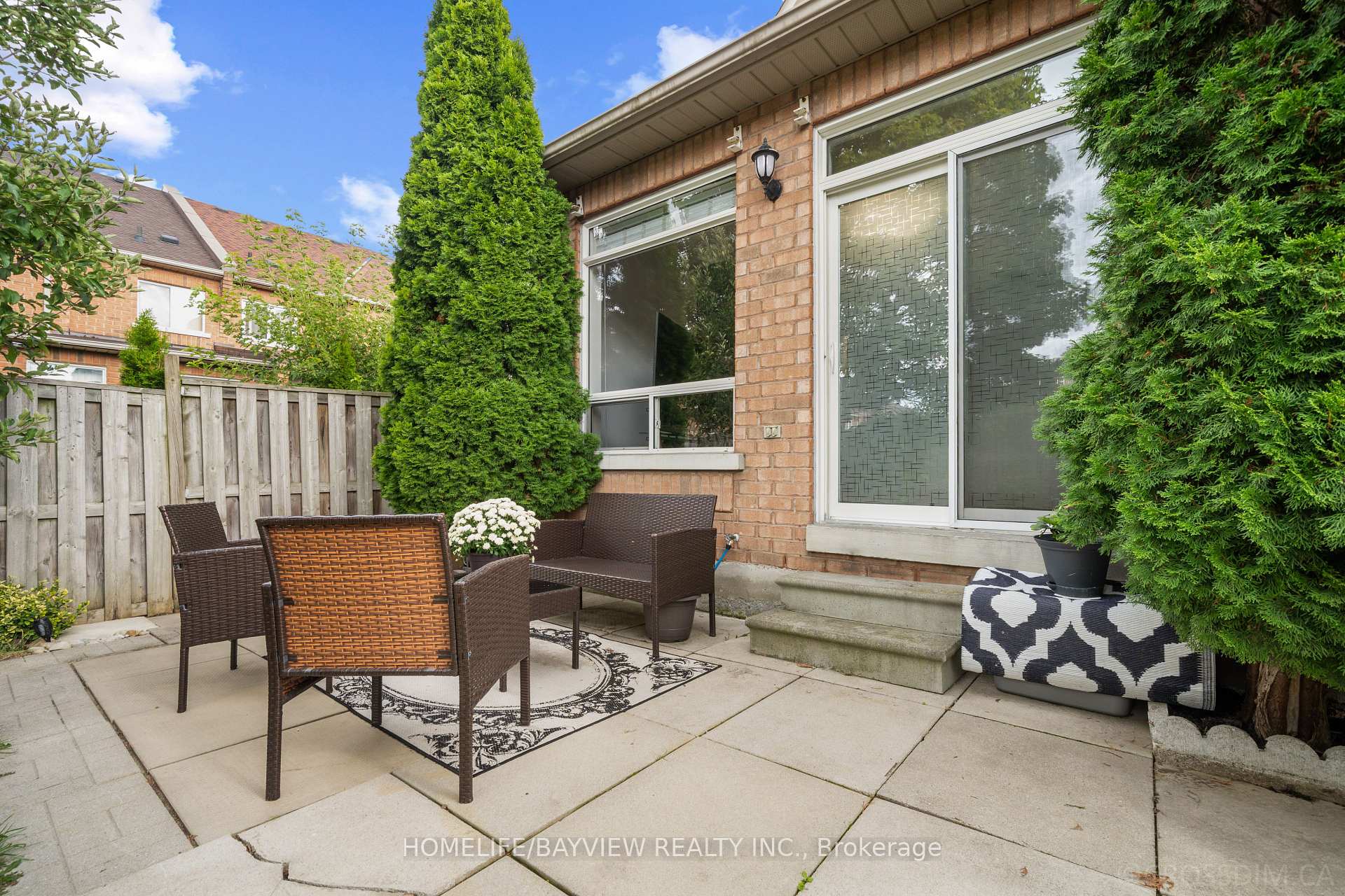 Photo 39 of 80 Haymer Drive, Vaughan, Maple — HOMEH