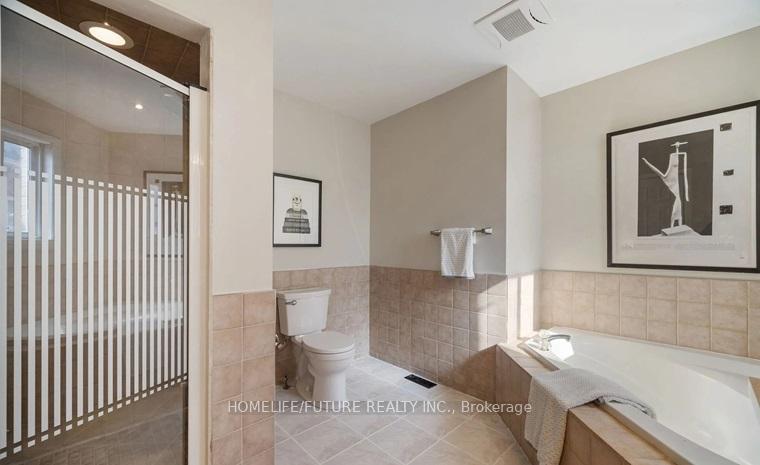Photo 9 of Unit Main, 288 Drummond Drive, Vaughan, Maple — HOMEH
