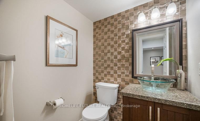 Photo 10 of Unit Main, 288 Drummond Drive, Vaughan, Maple — HOMEH