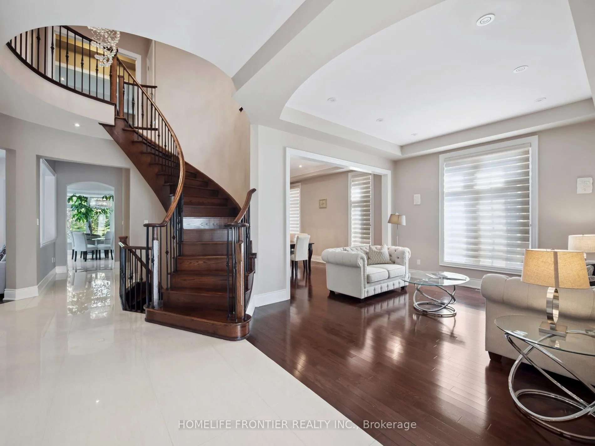 Photo 8 of 166 Stanton Avenue N, Vaughan, Vellore Village — HOMEH