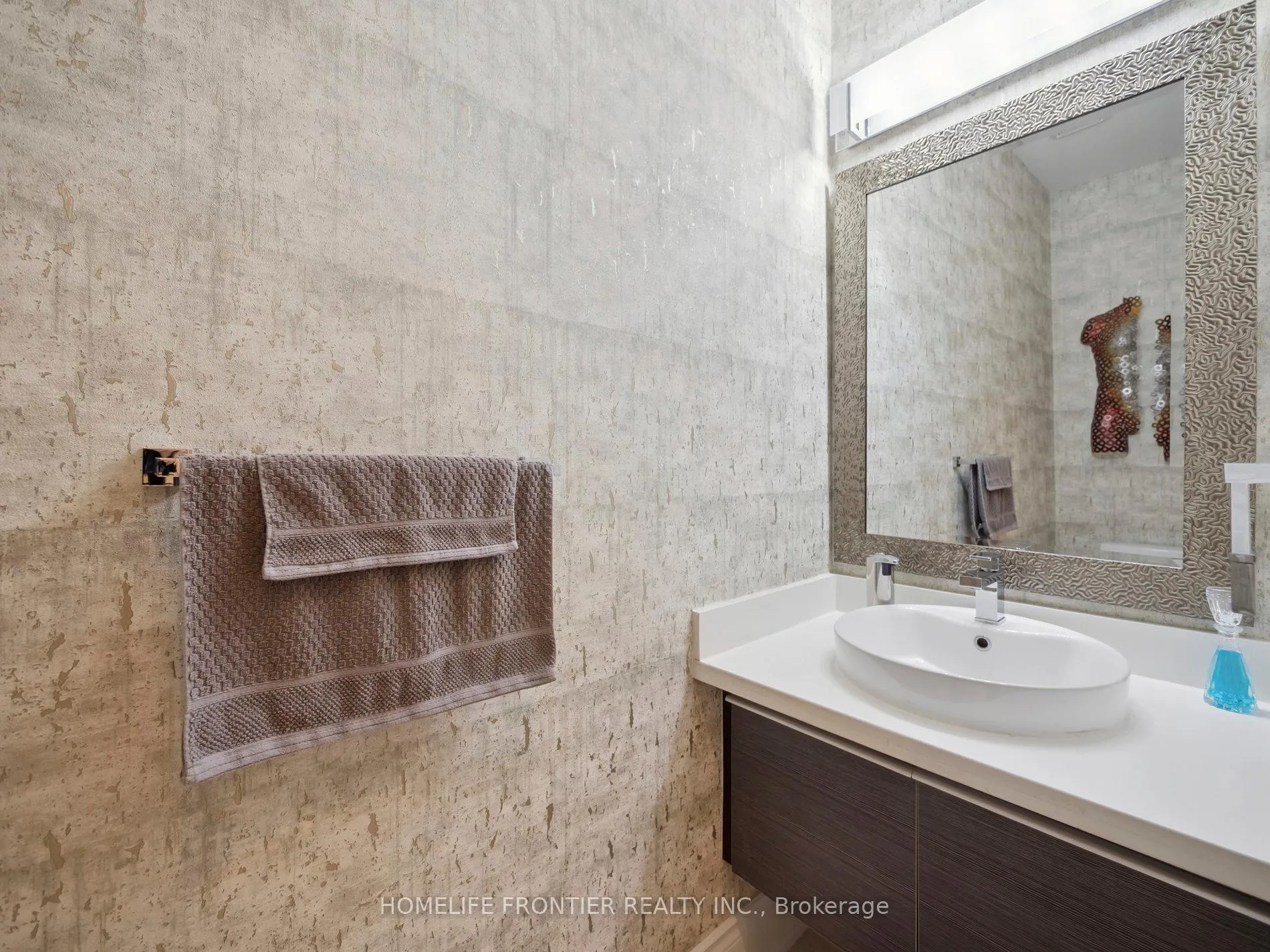 Photo 18 of 166 Stanton Avenue N, Vaughan, Vellore Village — HOMEH