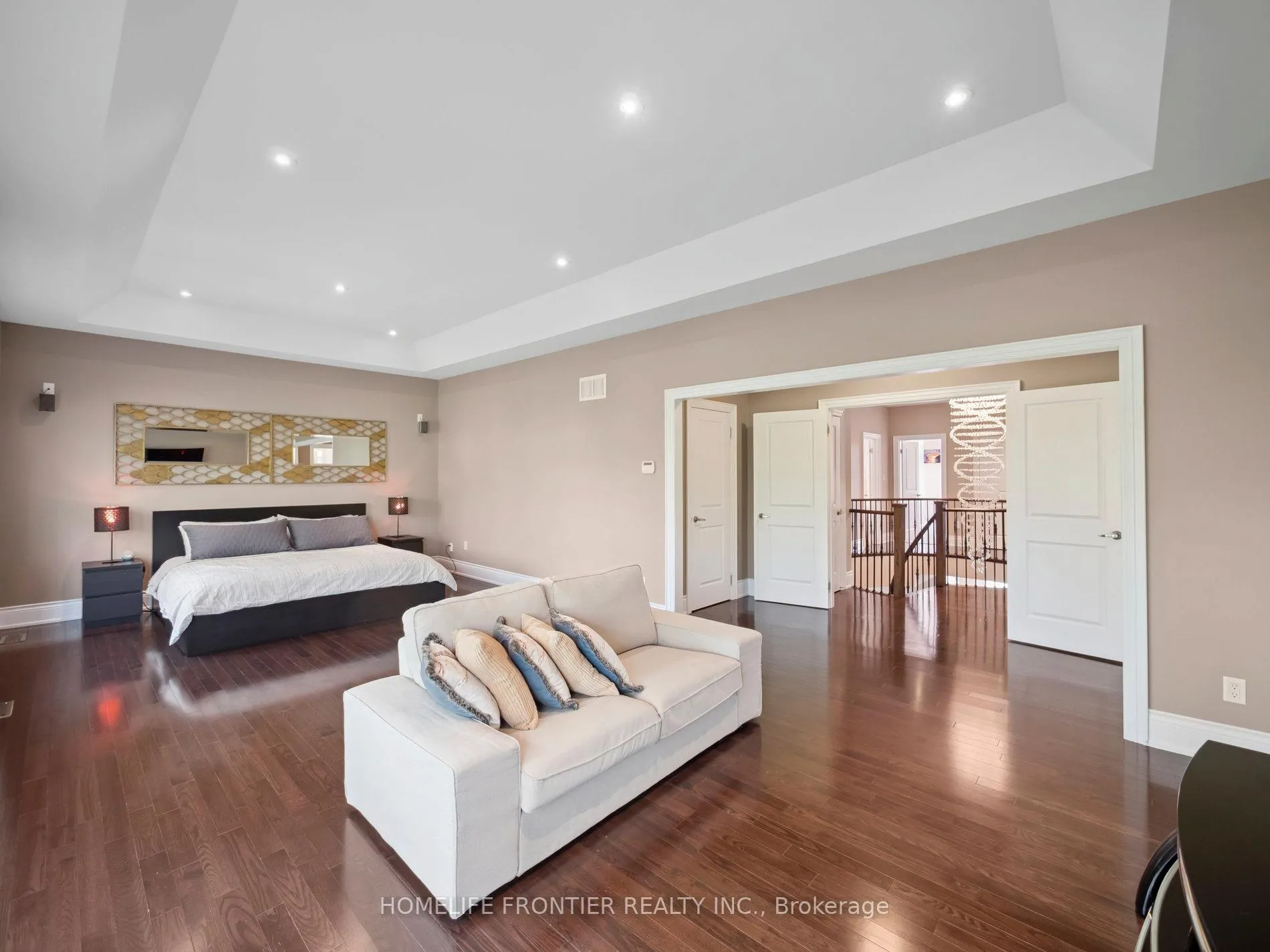 Photo 21 of 166 Stanton Avenue N, Vaughan, Vellore Village — HOMEH
