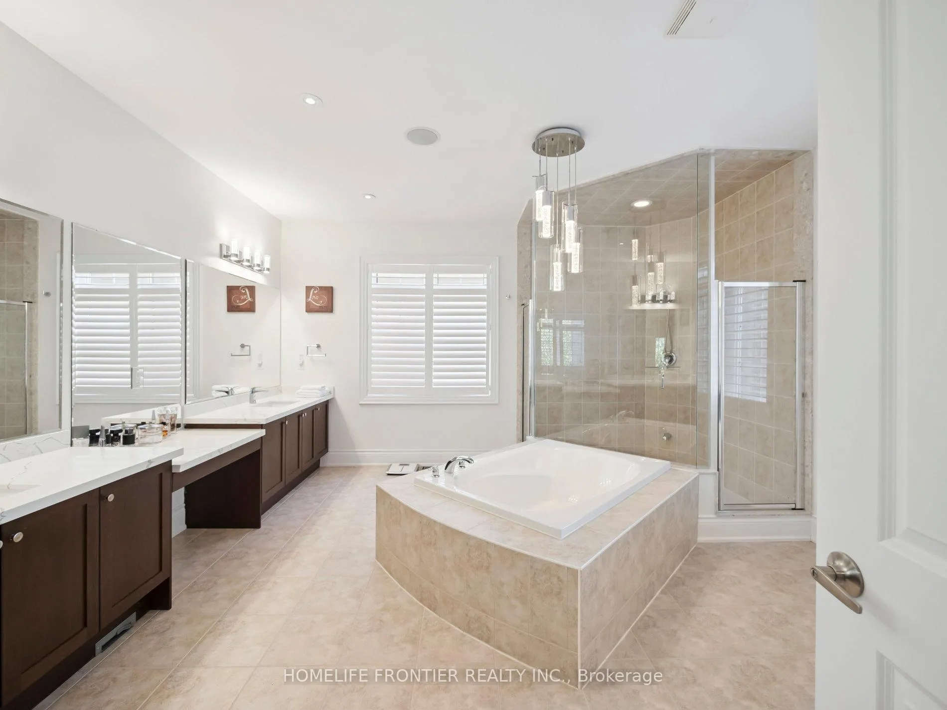 Photo 22 of 166 Stanton Avenue N, Vaughan, Vellore Village — HOMEH