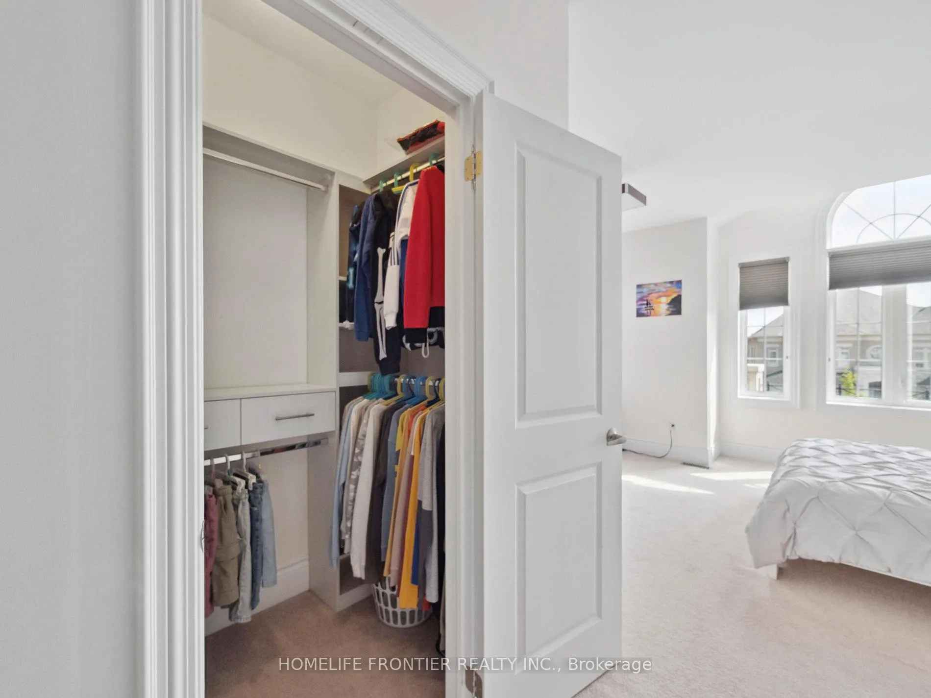 Photo 32 of 166 Stanton Avenue N, Vaughan, Vellore Village — HOMEH