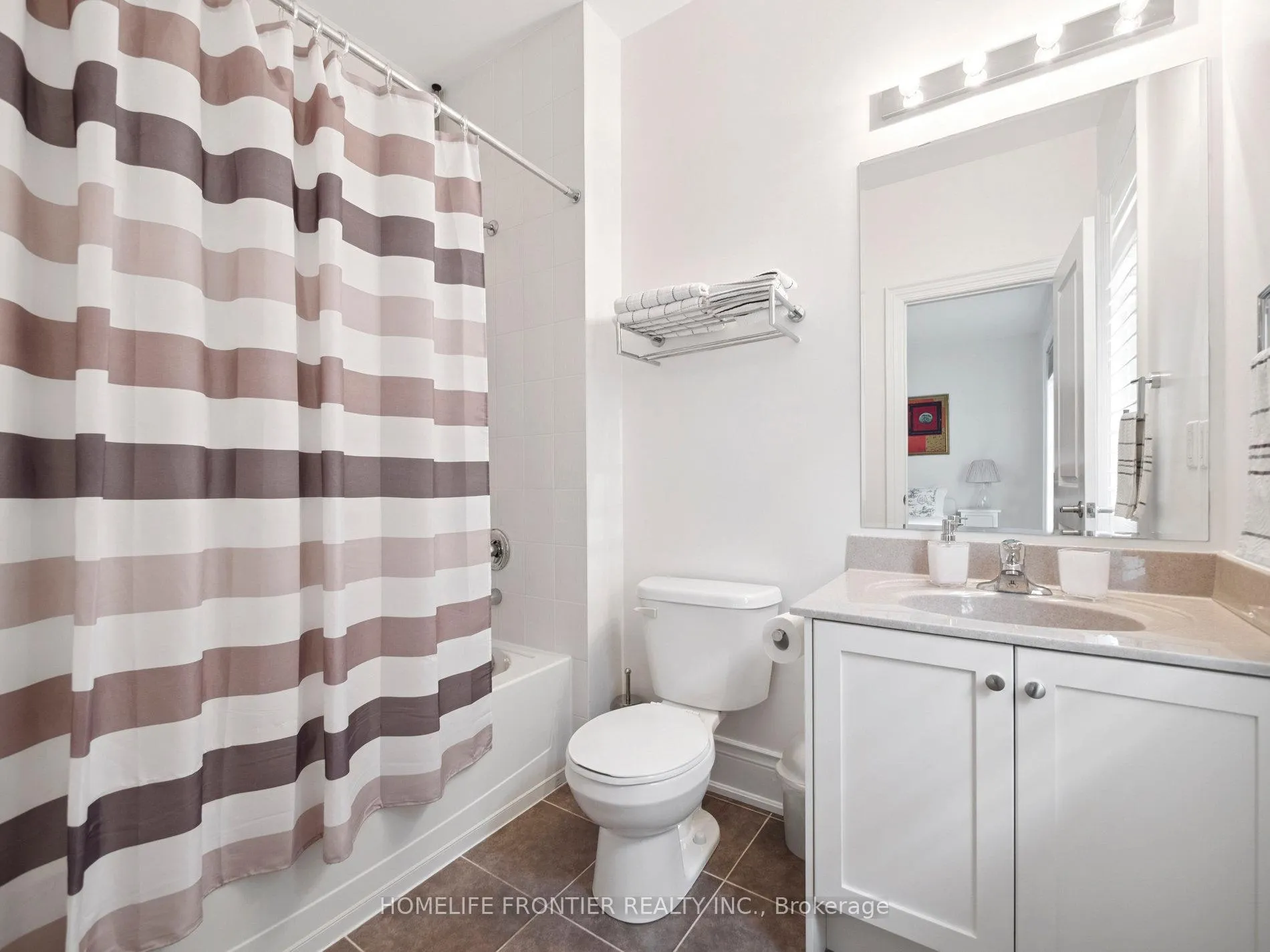 Photo 35 of 166 Stanton Avenue N, Vaughan, Vellore Village — HOMEH