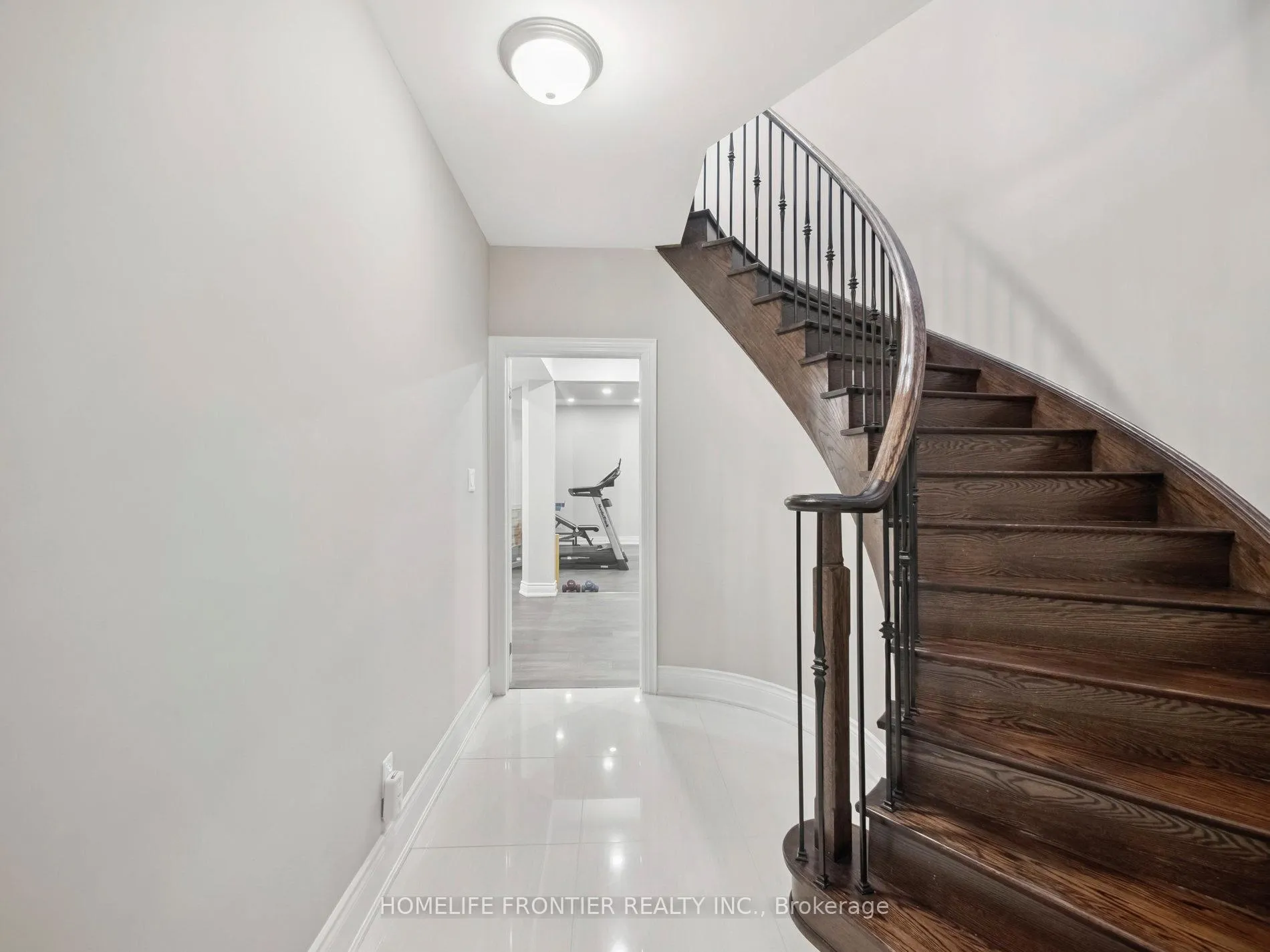 Photo 36 of 166 Stanton Avenue N, Vaughan, Vellore Village — HOMEH