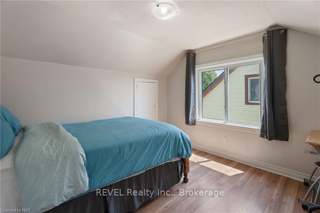 Photo 20 of 295 Wallace Avenue S, Welland, Lincoln/Crowland — HOMEH