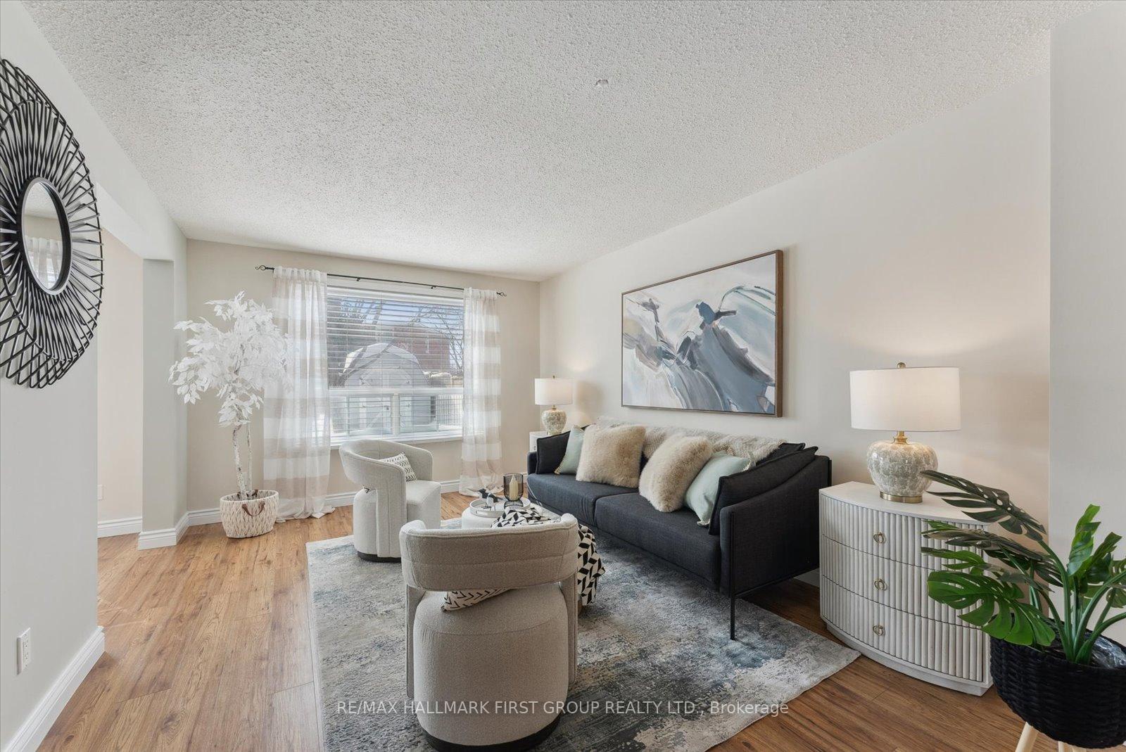 Photo 5 of 659 Sultana Square, Pickering, Amberlea — HOMEH