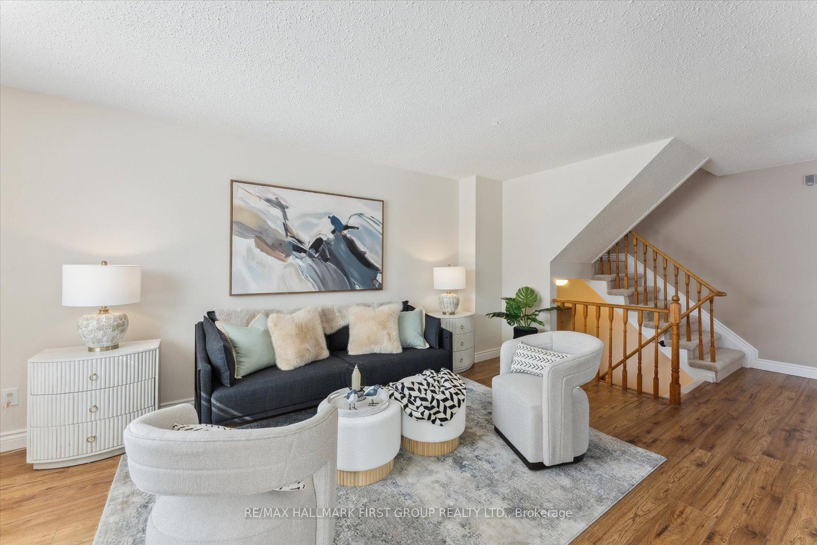 Photo 6 of 659 Sultana Square, Pickering, Amberlea — HOMEH