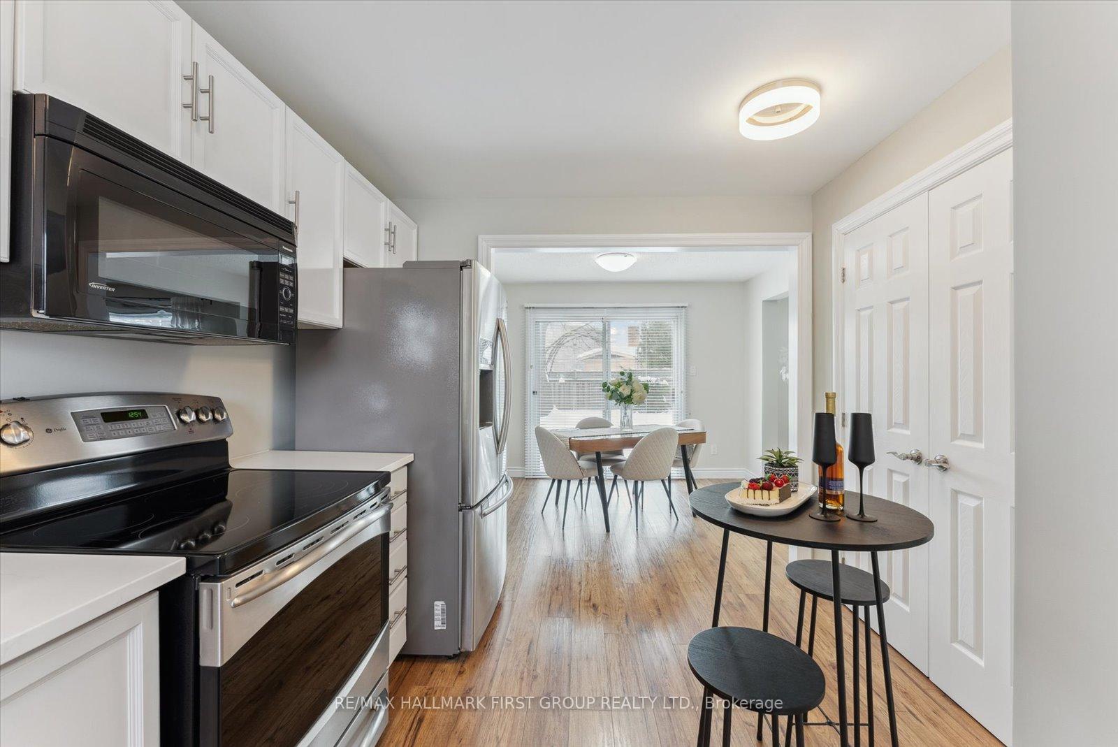 Photo 15 of 659 Sultana Square, Pickering, Amberlea — HOMEH