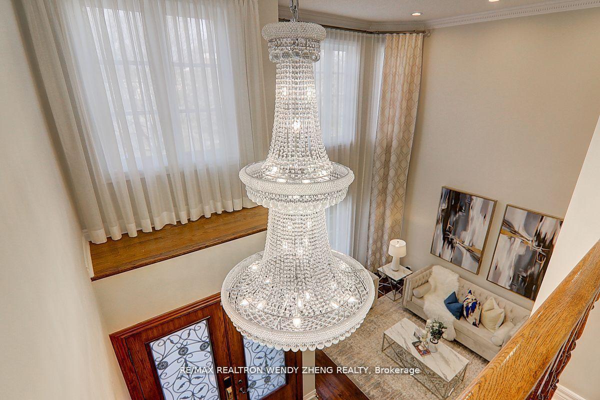 Photo 22 of 62 Black Walnut Crescent, Richmond Hill, Langstaff — HOMEH