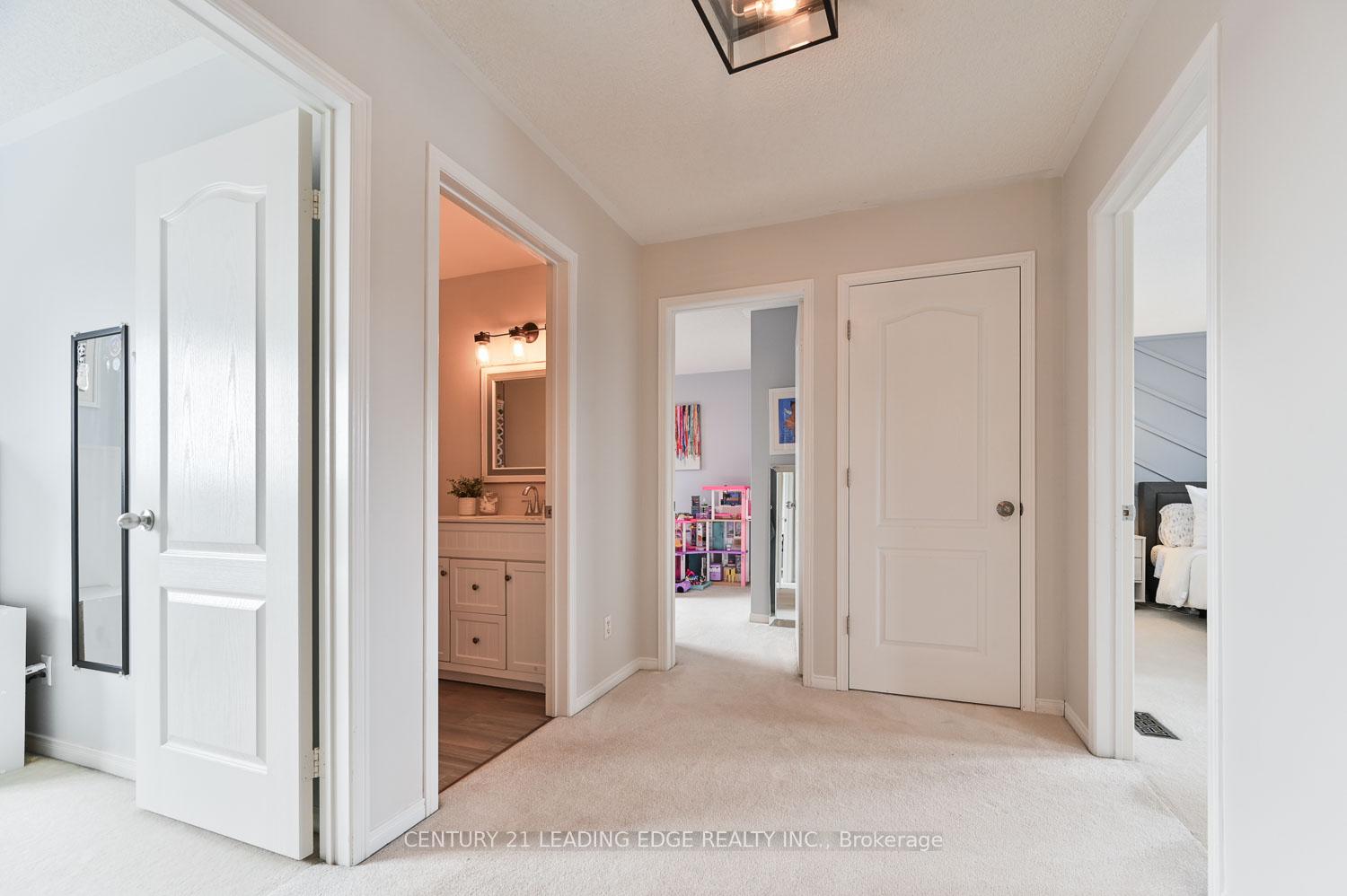 Photo 17 of 1616 Arcadia Square, Pickering, Amberlea — HOMEH