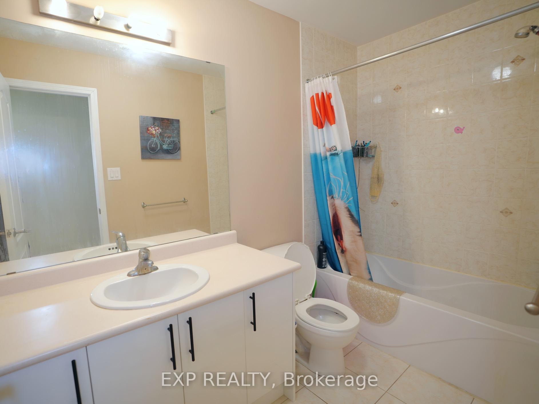 Photo 18 of 16 Coranto Way, Vaughan, Vellore Village — HOMEH