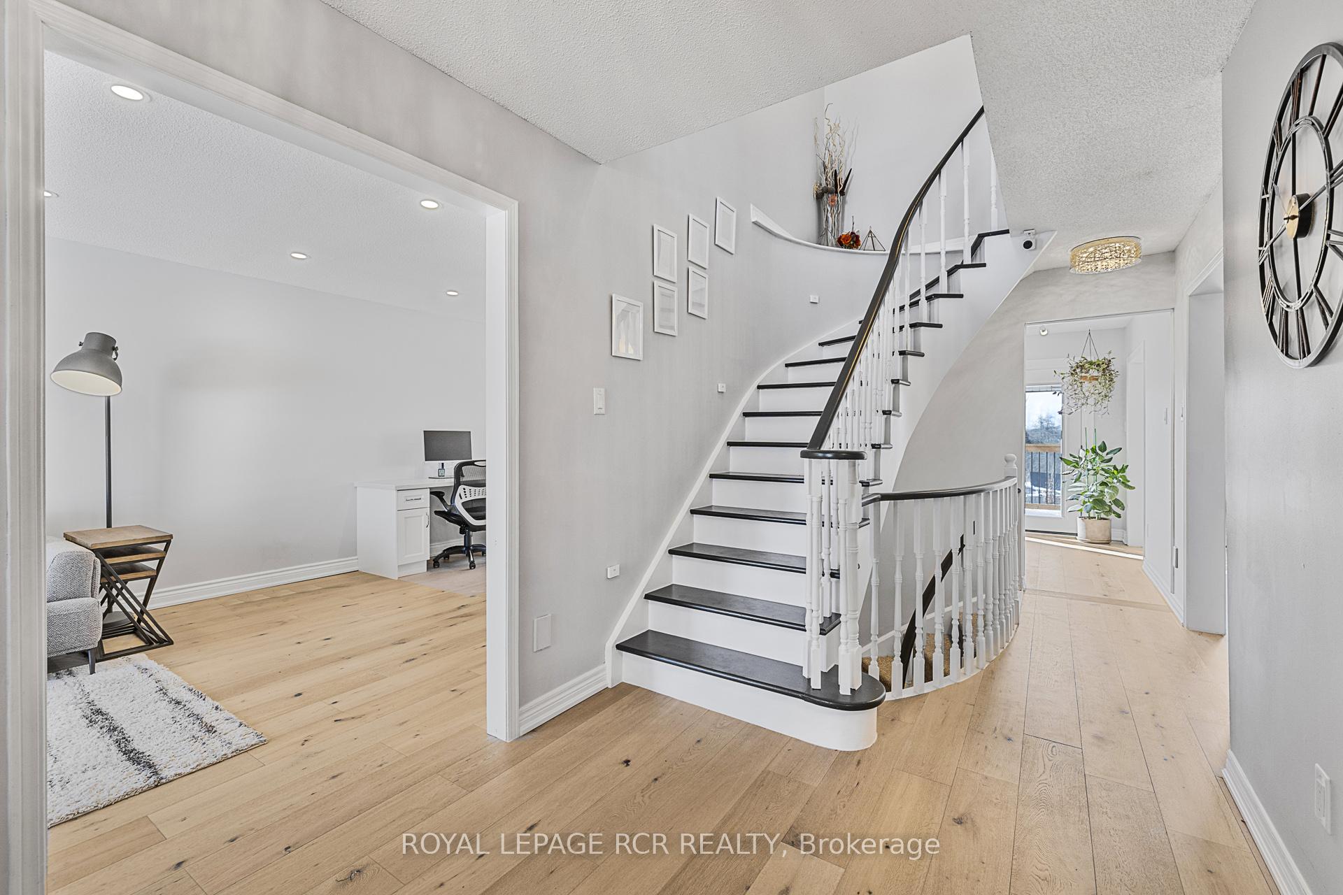 Photo 7 of 1575 Somergrove Crescent, Pickering, Brock Ridge — HOMEH