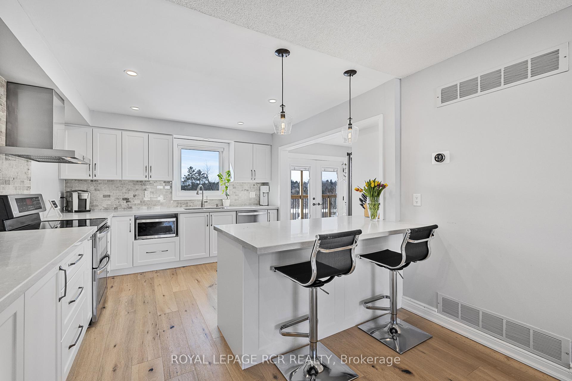 Photo 11 of 1575 Somergrove Crescent, Pickering, Brock Ridge — HOMEH