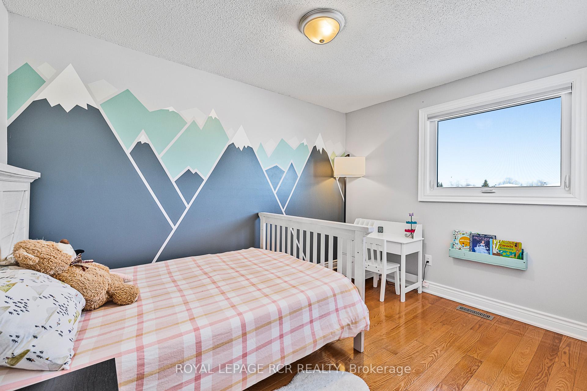Photo 20 of 1575 Somergrove Crescent, Pickering, Brock Ridge — HOMEH