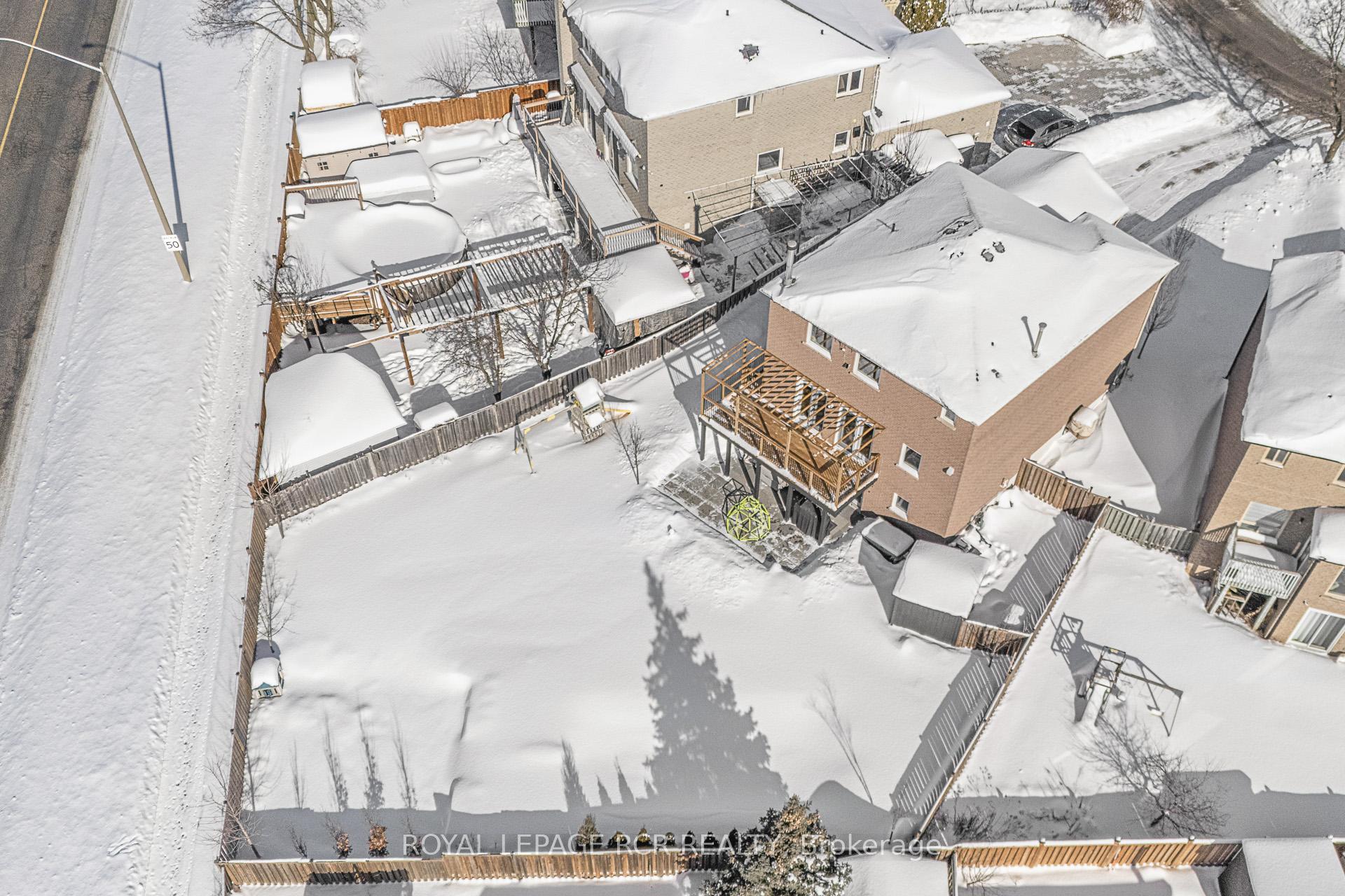 Photo 36 of 1575 Somergrove Crescent, Pickering, Brock Ridge — HOMEH