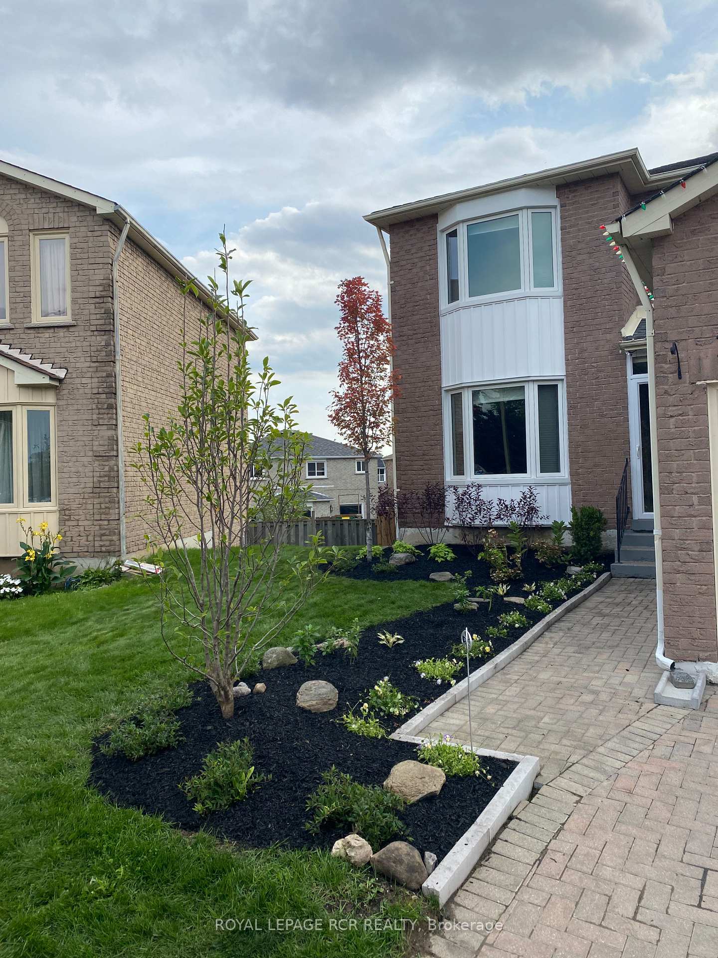 Photo 39 of 1575 Somergrove Crescent, Pickering, Brock Ridge — HOMEH