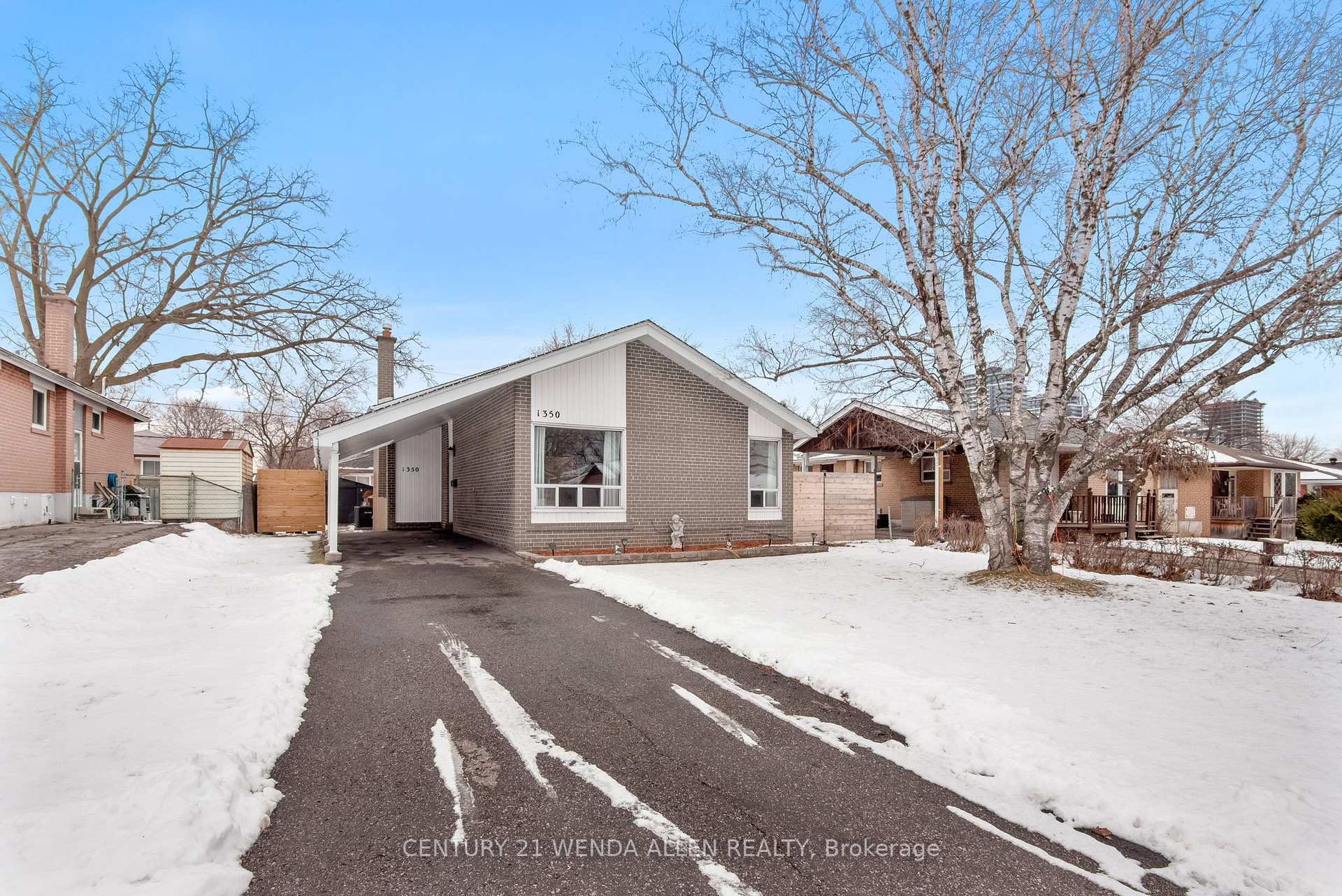 Front of 1350 Tatra Drive