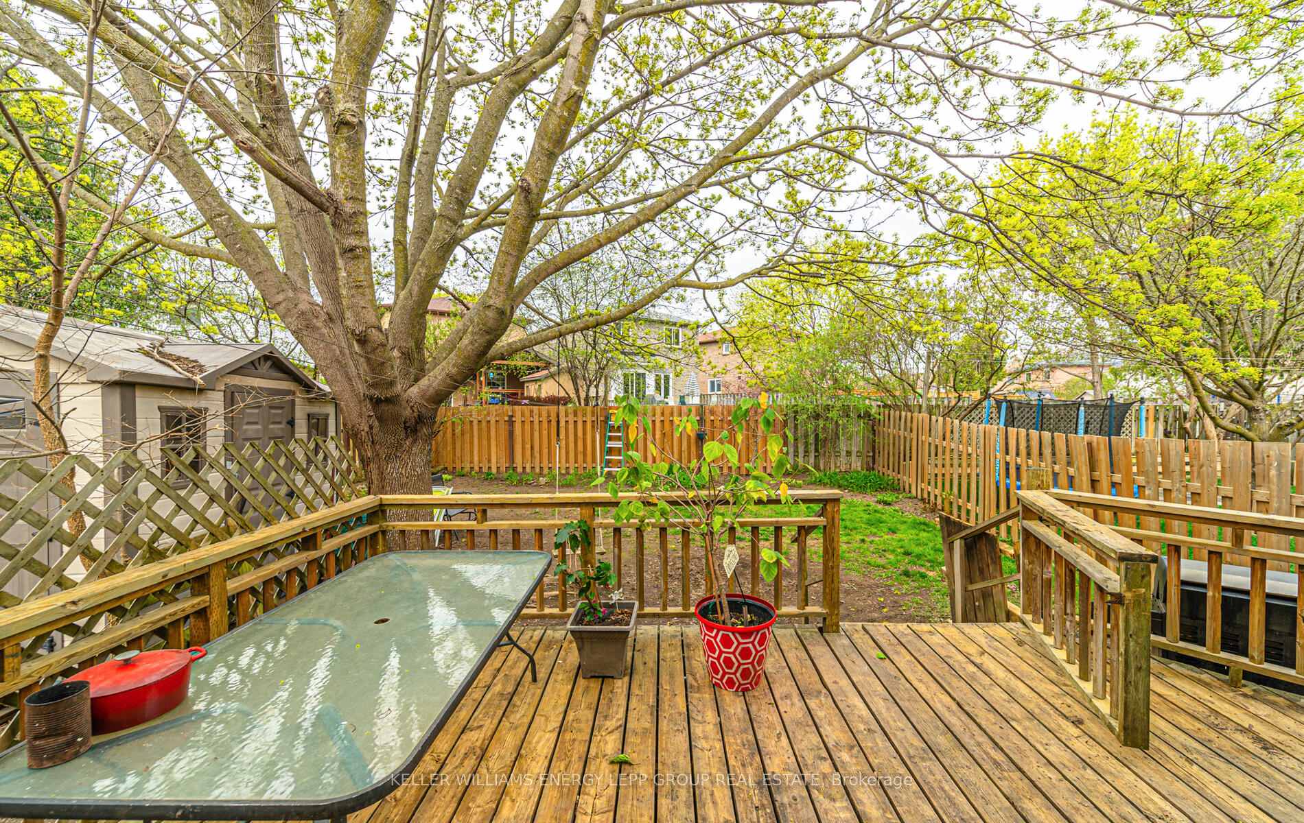 Photo 37 of 6 Goldring Drive, Whitby, Lynde Creek — HOMEH