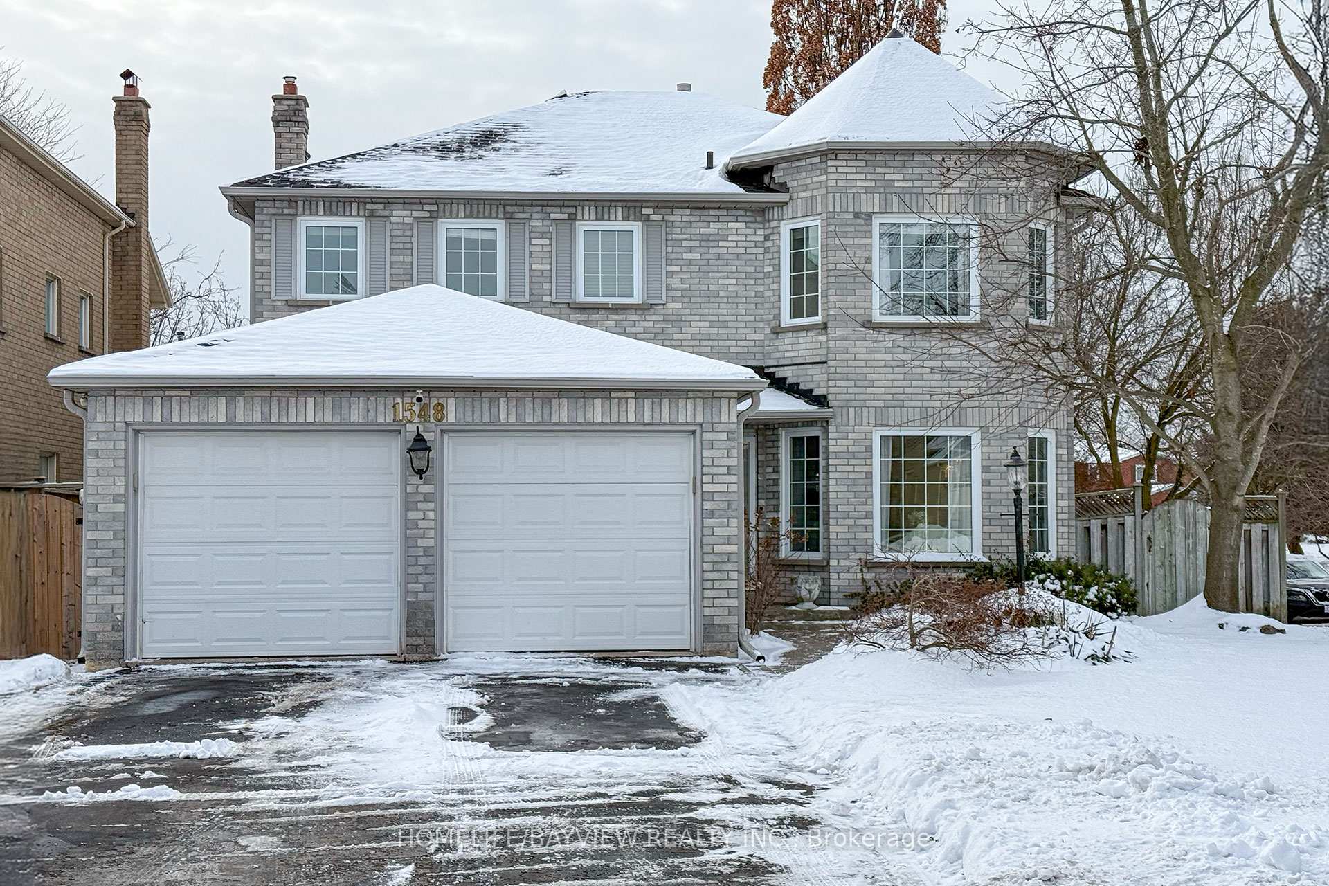 Photo 2 of 1548 Saugeen Drive, Pickering, Amberlea — HOMEH