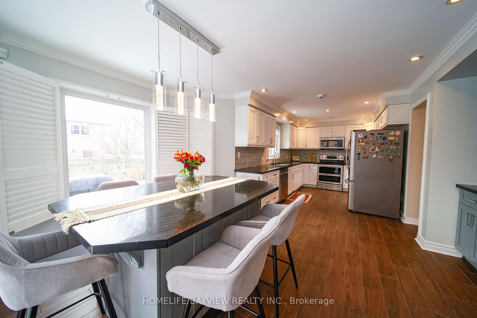 Photo 8 of 1548 Saugeen Drive, Pickering, Amberlea — HOMEH