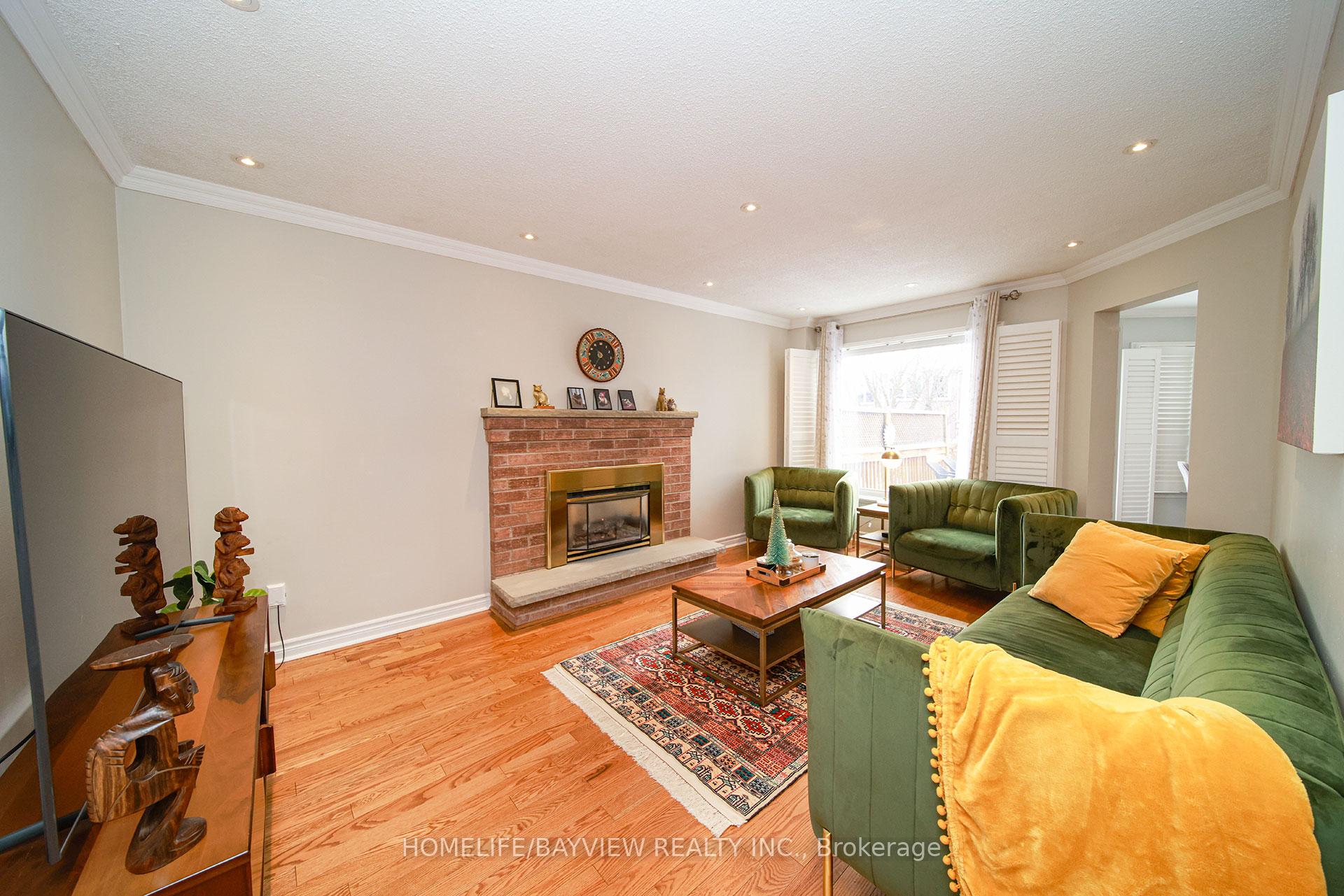 Photo 13 of 1548 Saugeen Drive, Pickering, Amberlea — HOMEH