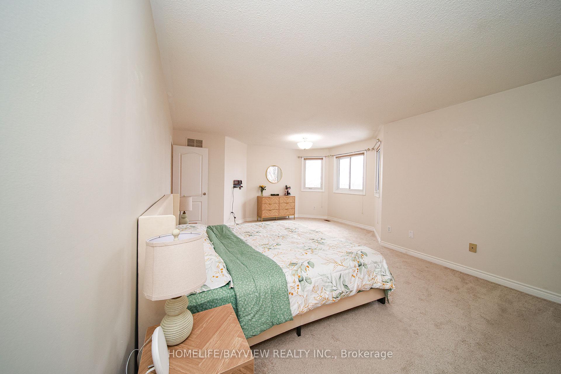 Photo 17 of 1548 Saugeen Drive, Pickering, Amberlea — HOMEH