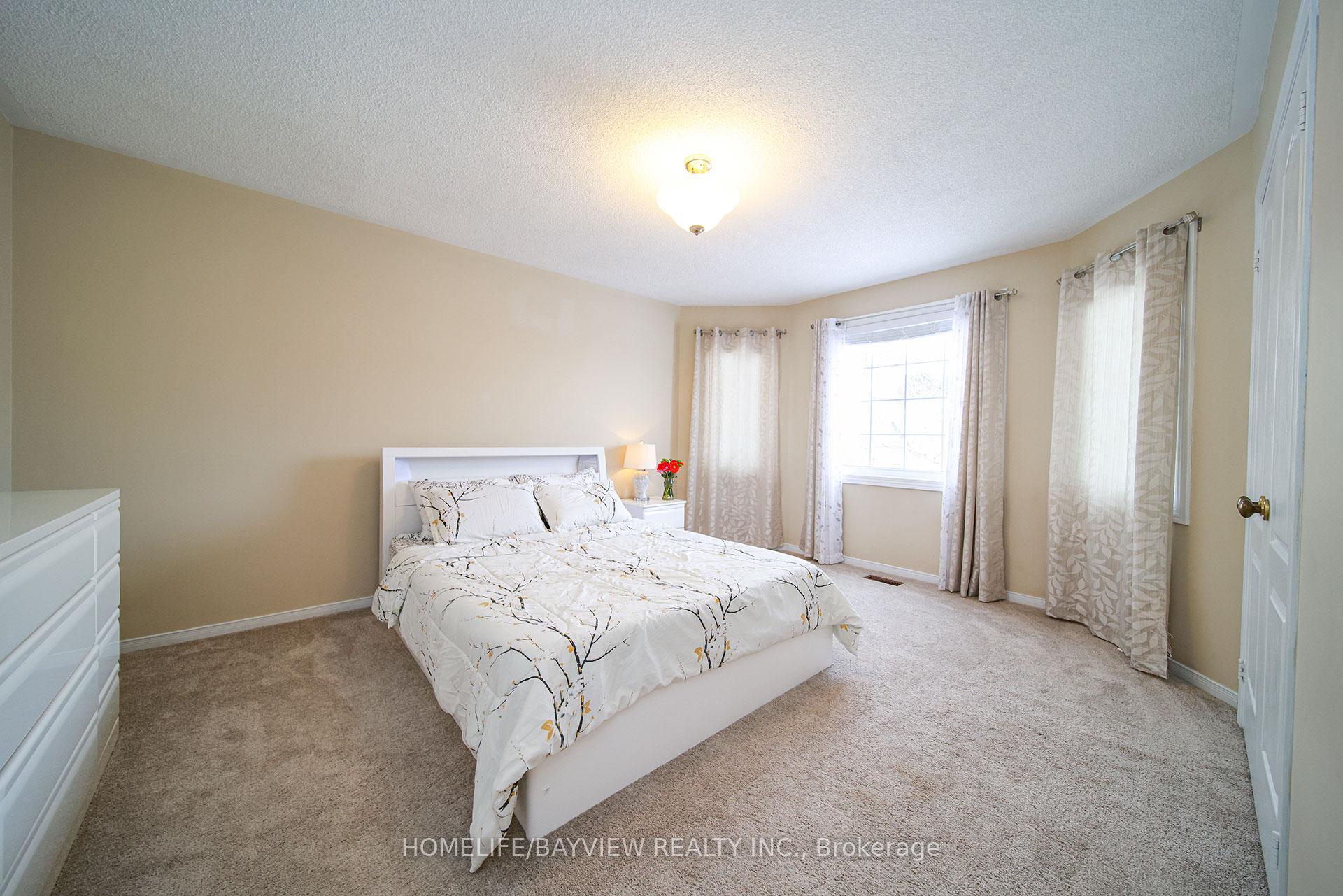 Photo 22 of 1548 Saugeen Drive, Pickering, Amberlea — HOMEH