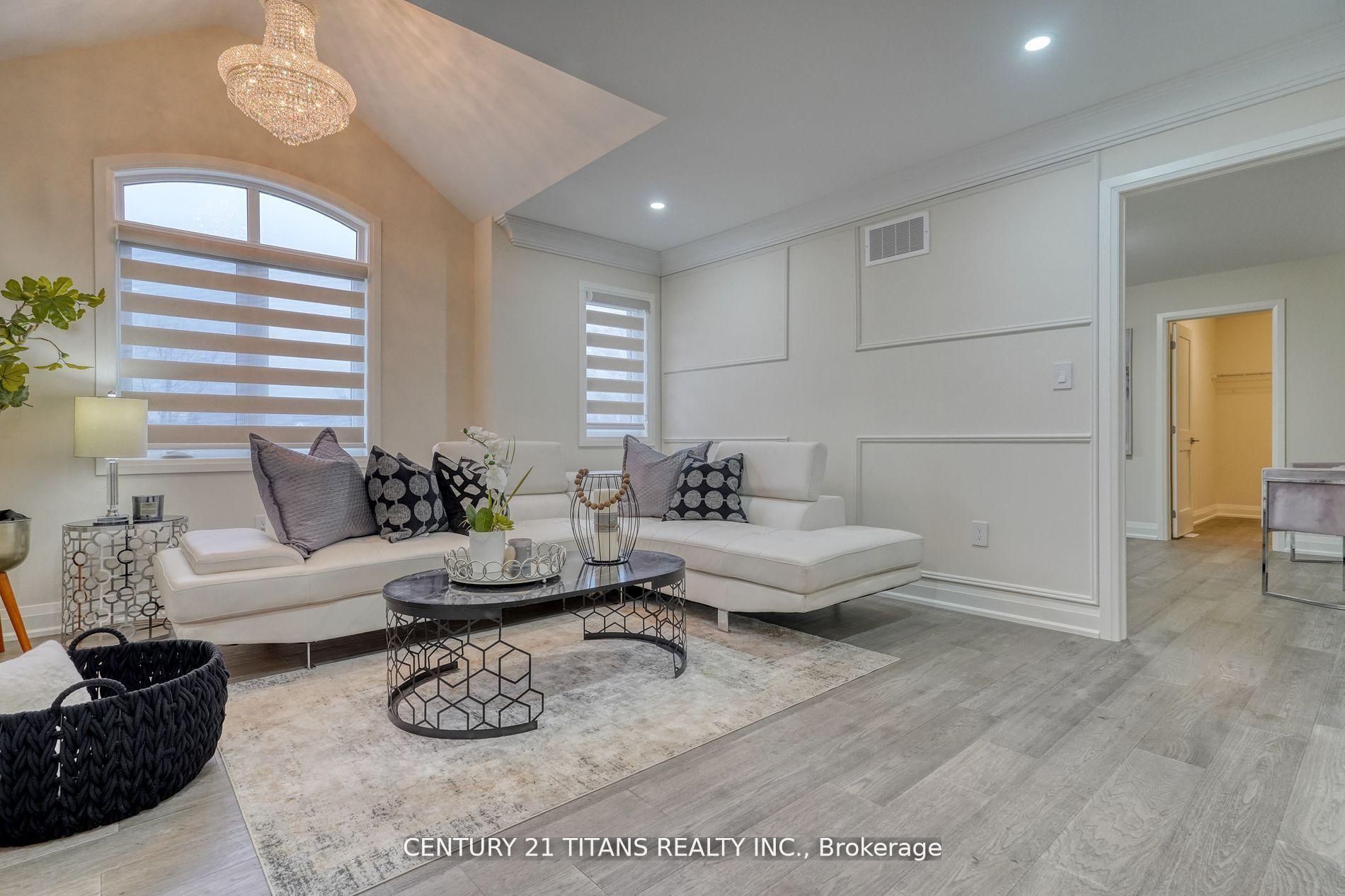 Photo 24 of 104 Northview Avenue, Whitby, Blue Grass Meadows — HOMEH