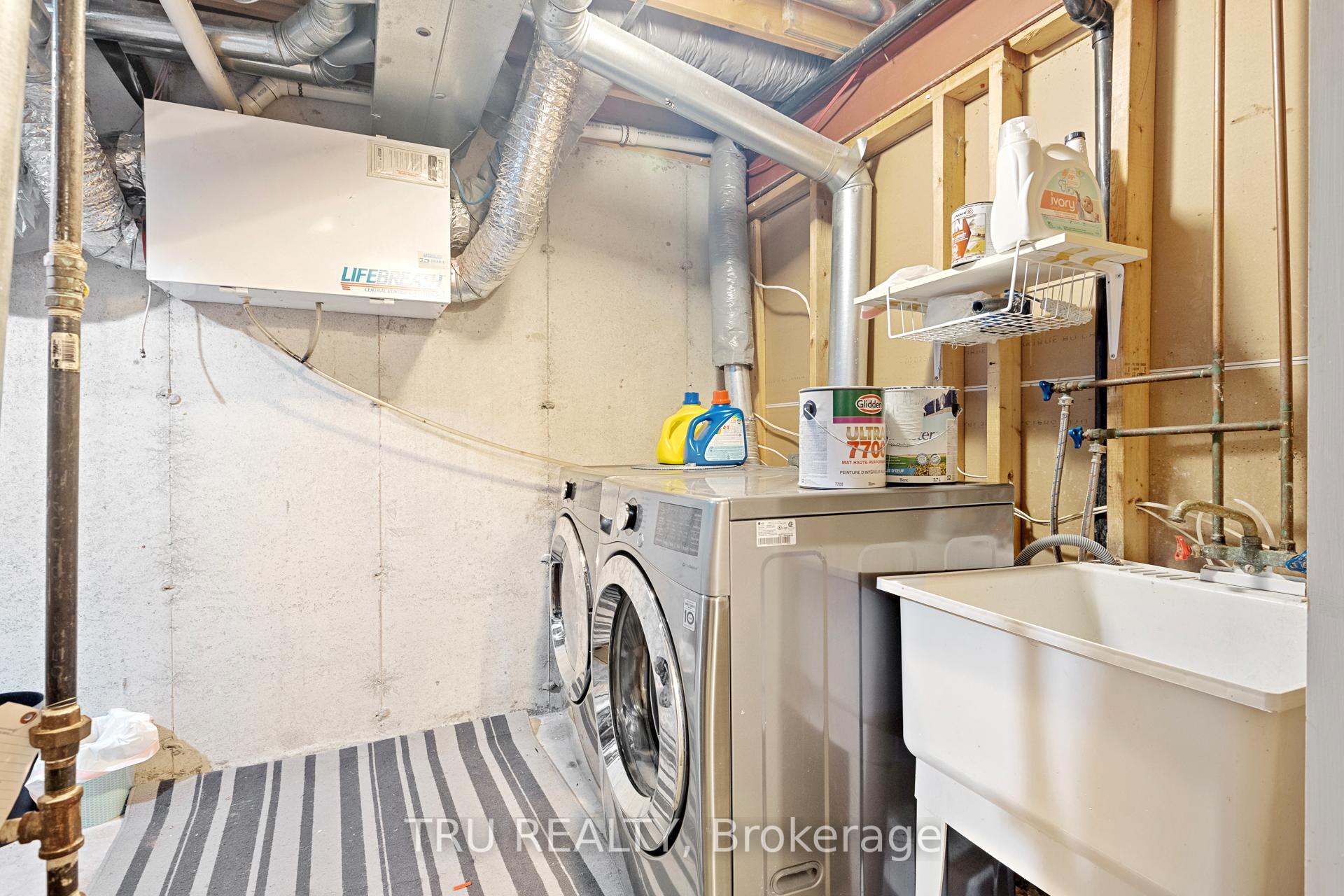 Photo 18 of 244 Stoneway Drive, Ottawa, Barrhaven East — HOMEH